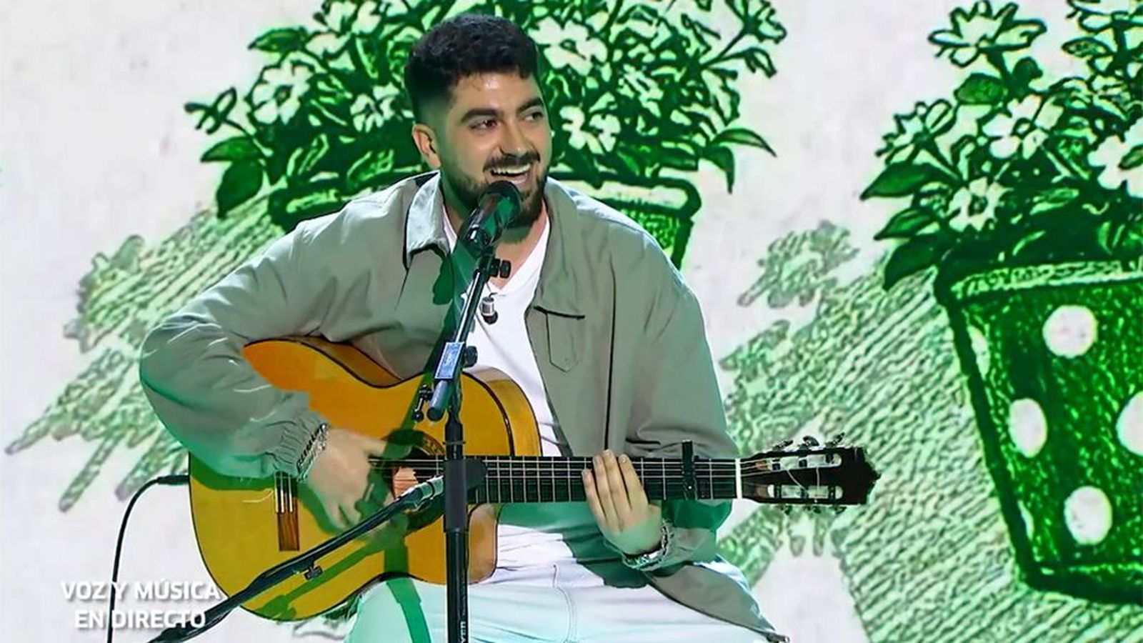 Gonzalo Alhambra nos presenta 'Me voy pa Andalucía', su homenaje a la tierra andaluza