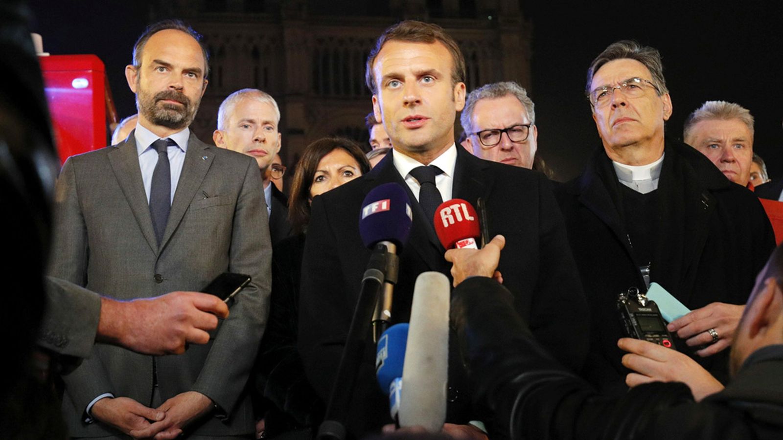 tapa macron 1024