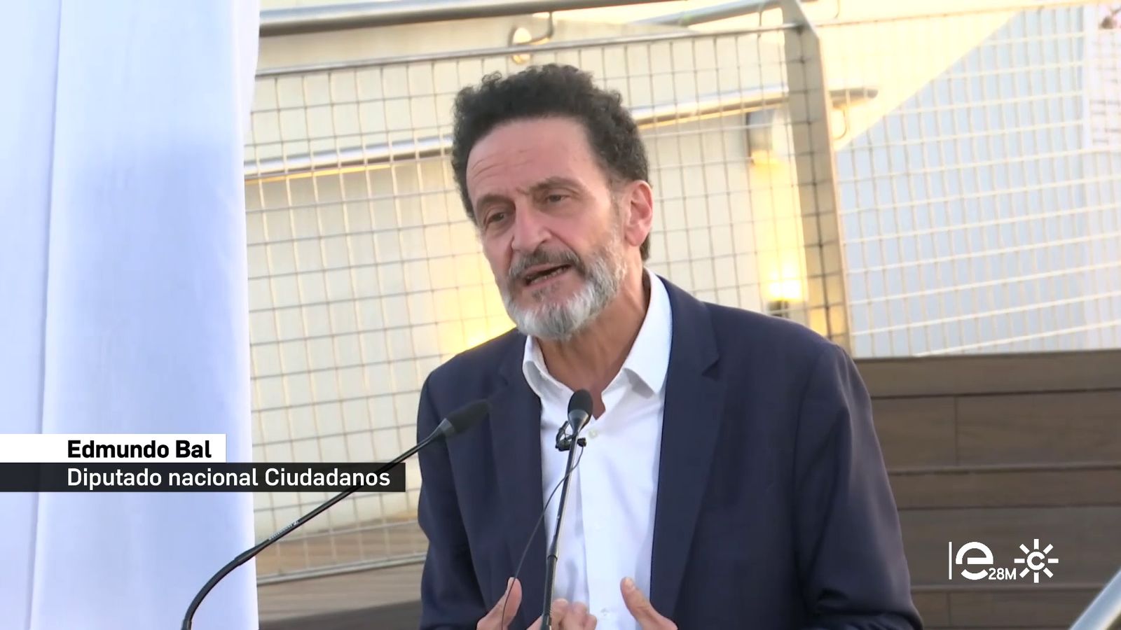 Edmundo Val en campaña
