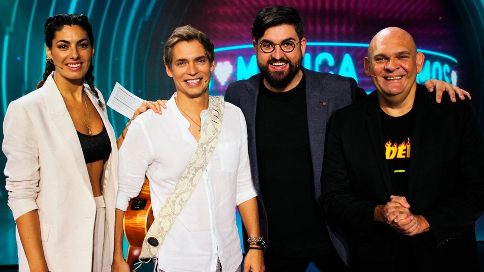 Somos música Carlos Baute Presentadores 1024 px