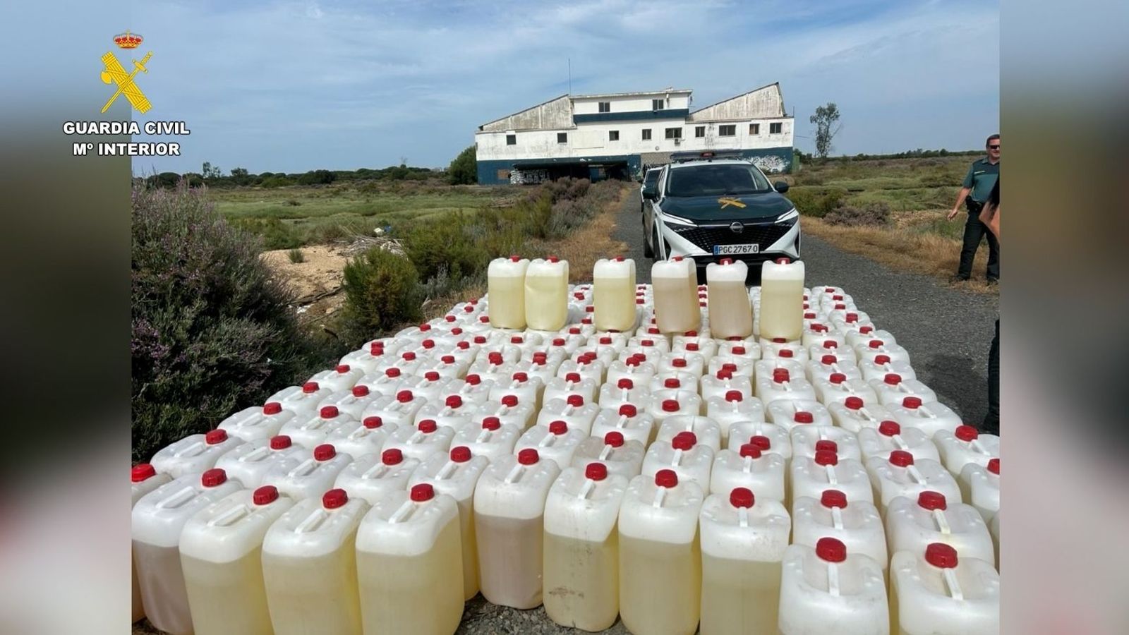 Combustible para narcolanchas incautado por la Guardia Civil en Huelva