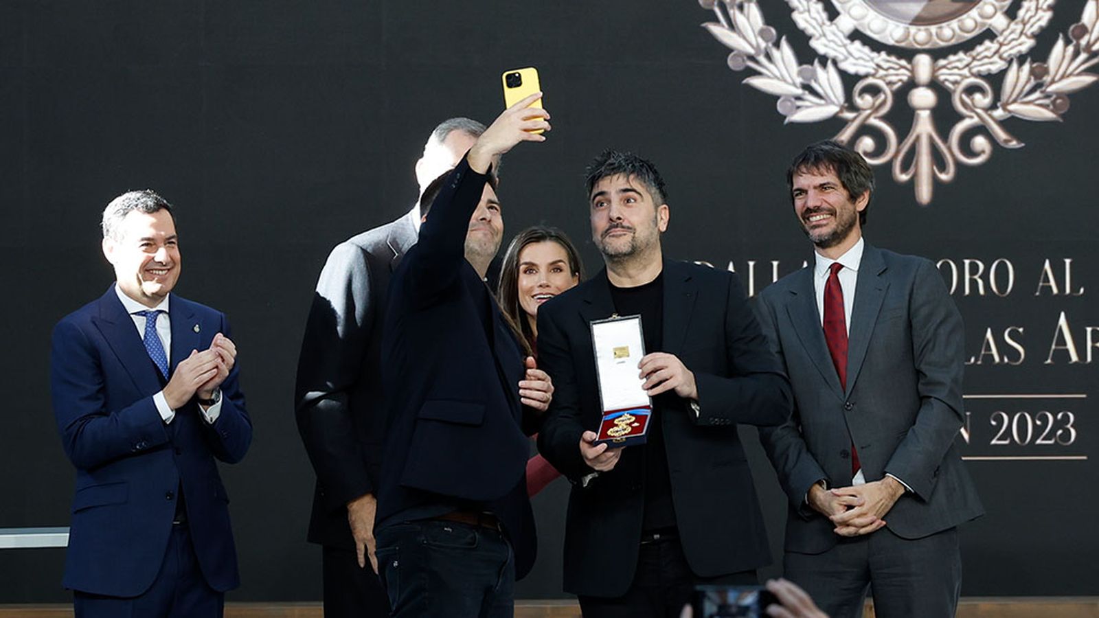 El selfie de Estopa con el rey