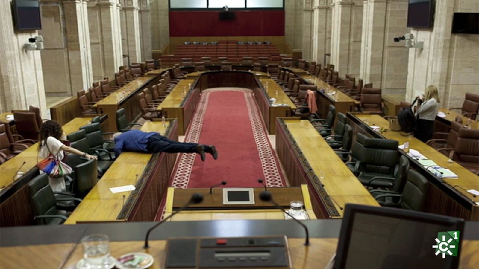 Parlamento Destacado
