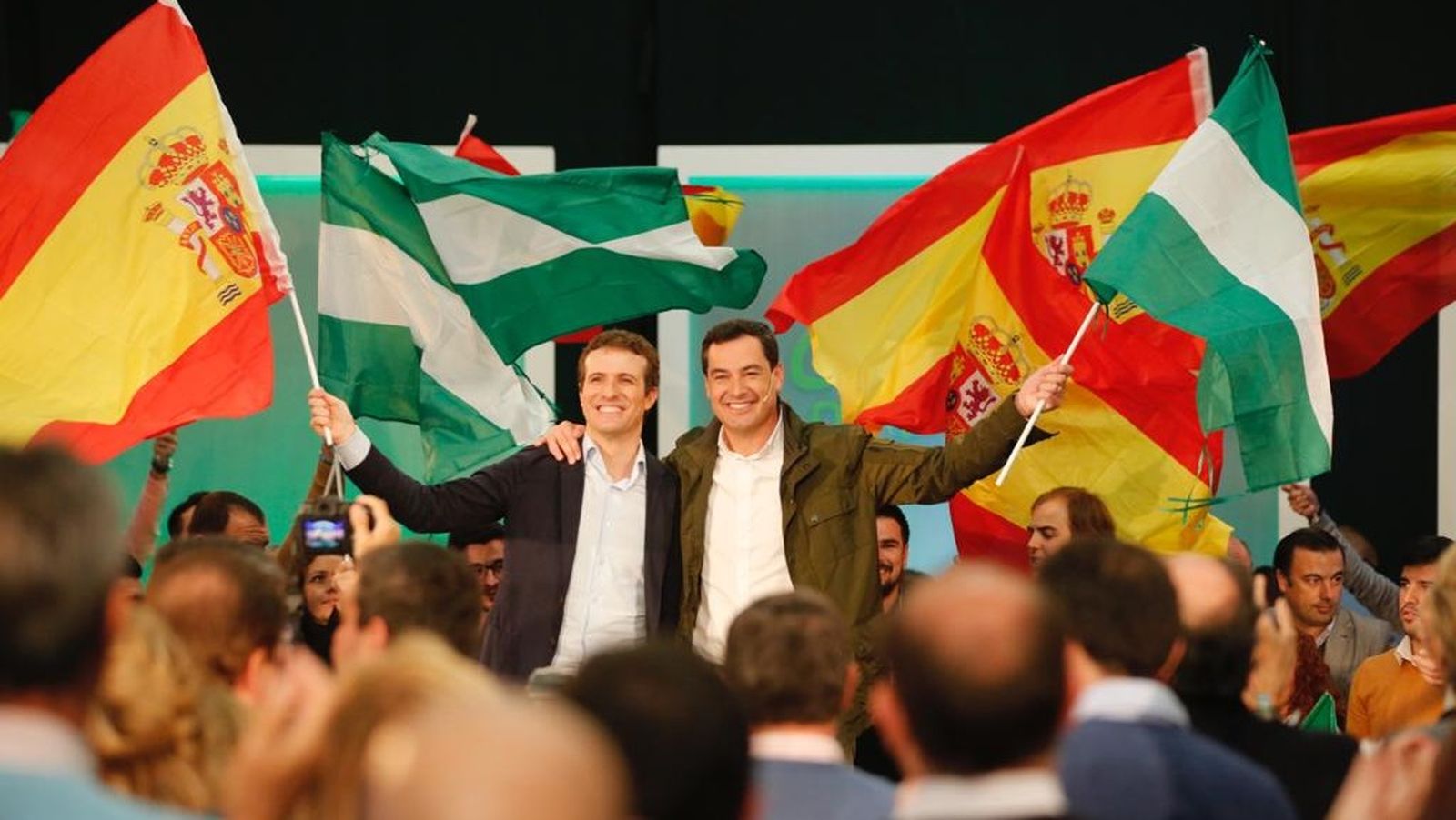Moreno y Casado Banderas 1024