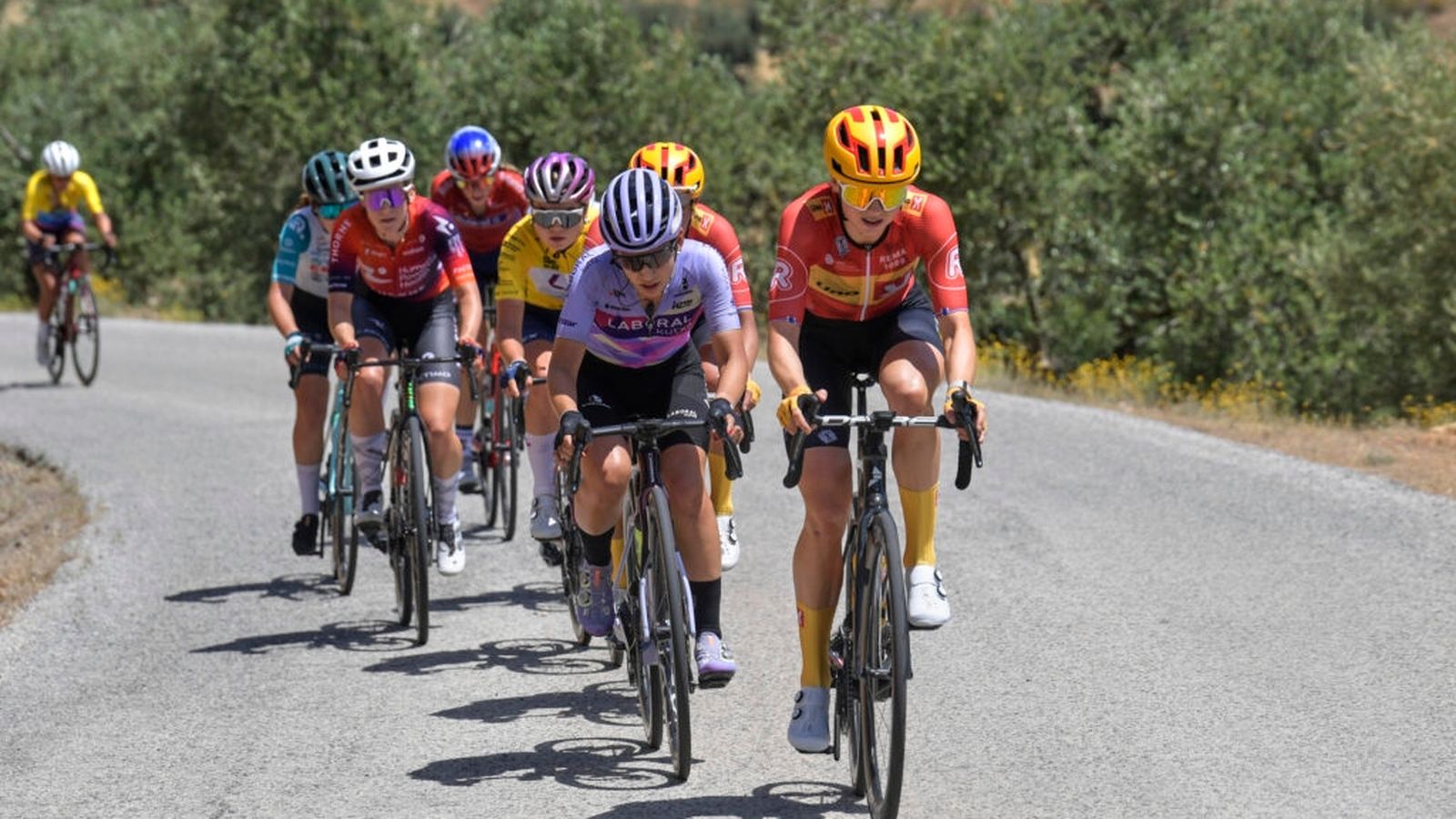 vuelta ciclista femenina andalucía
