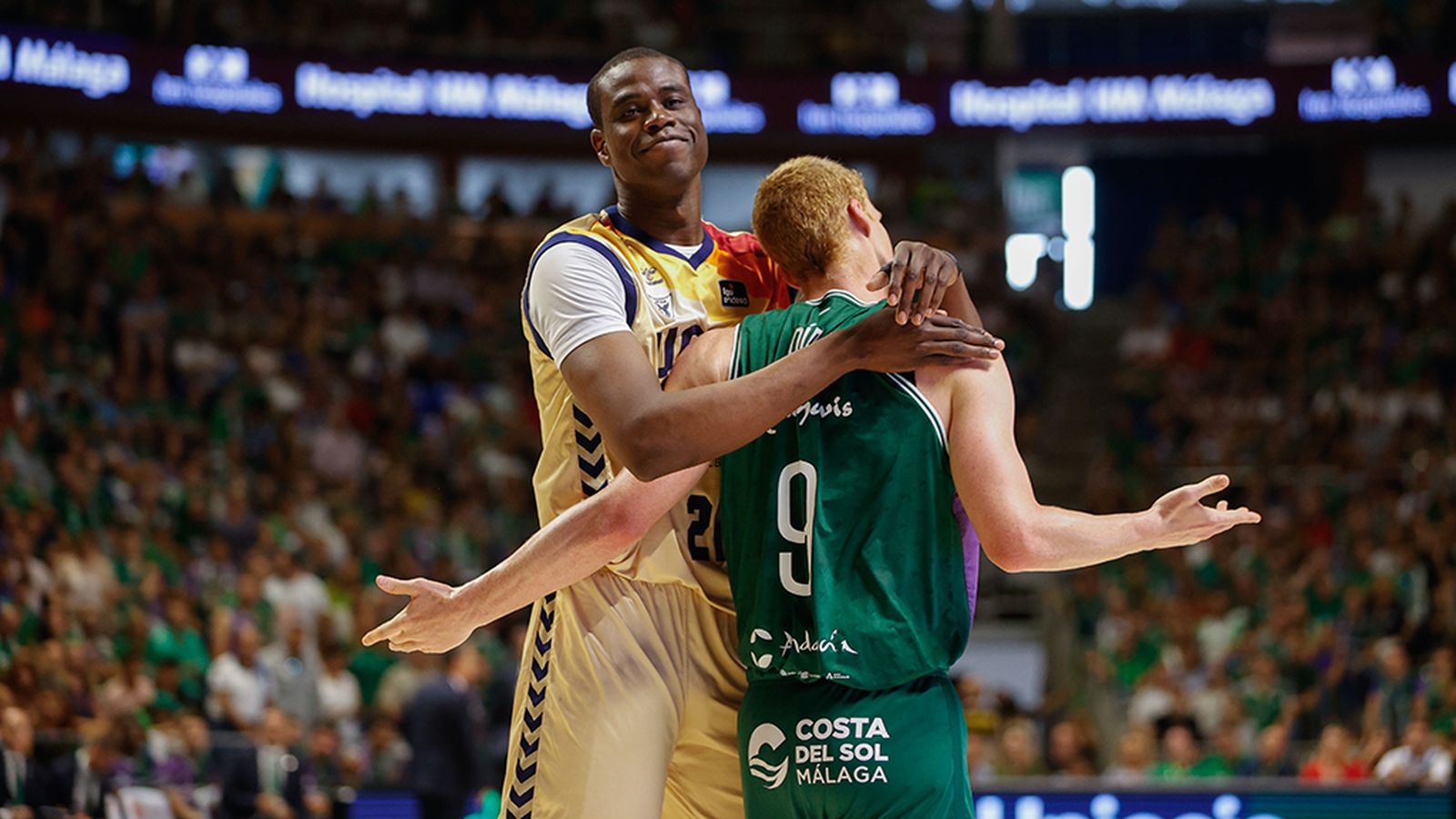 Unicaja cae ante el UCAM Murcia