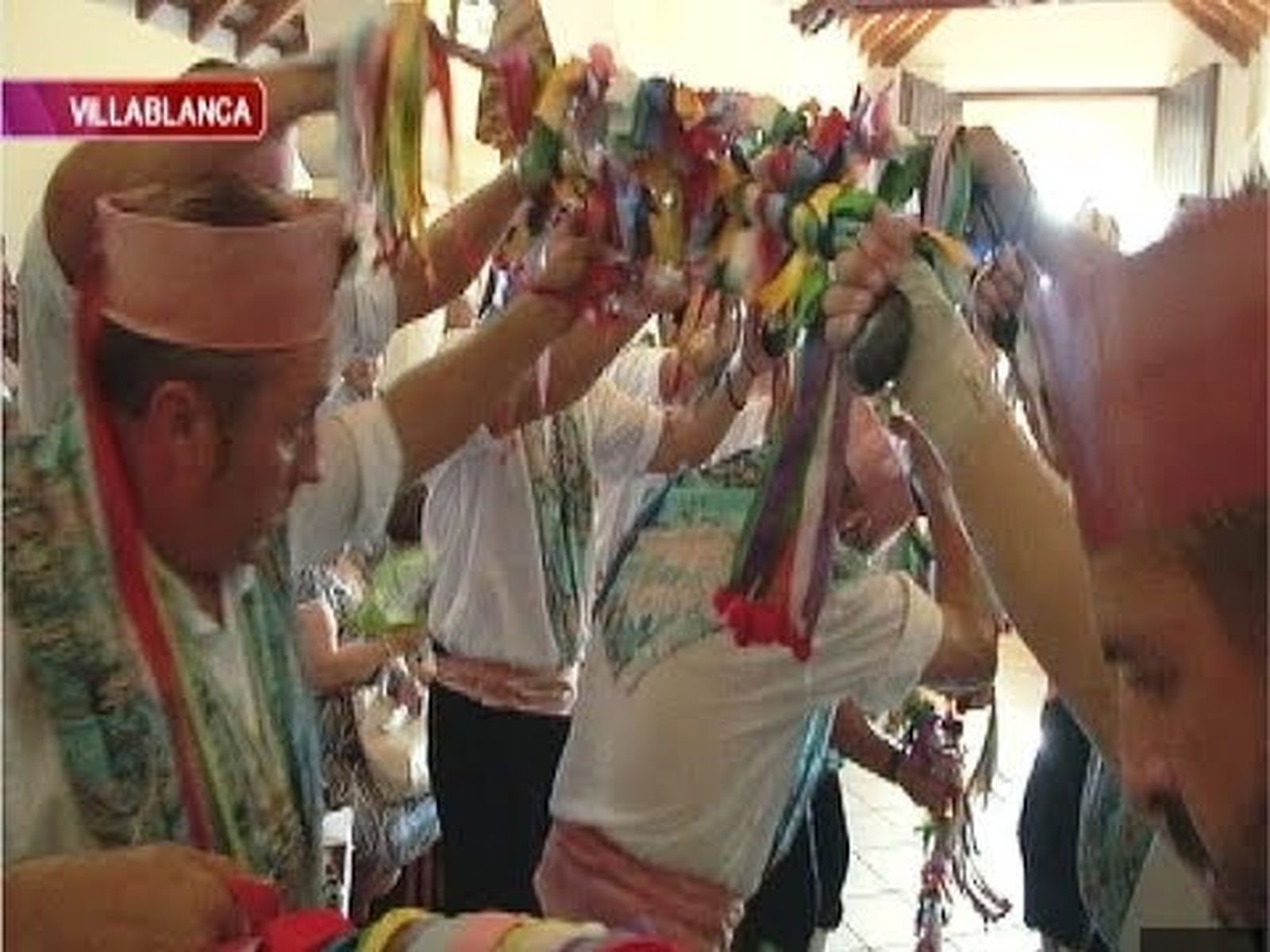 Danza de los palos en la Romería de la Blanca de Villablanca | Fiestas en Andalucía