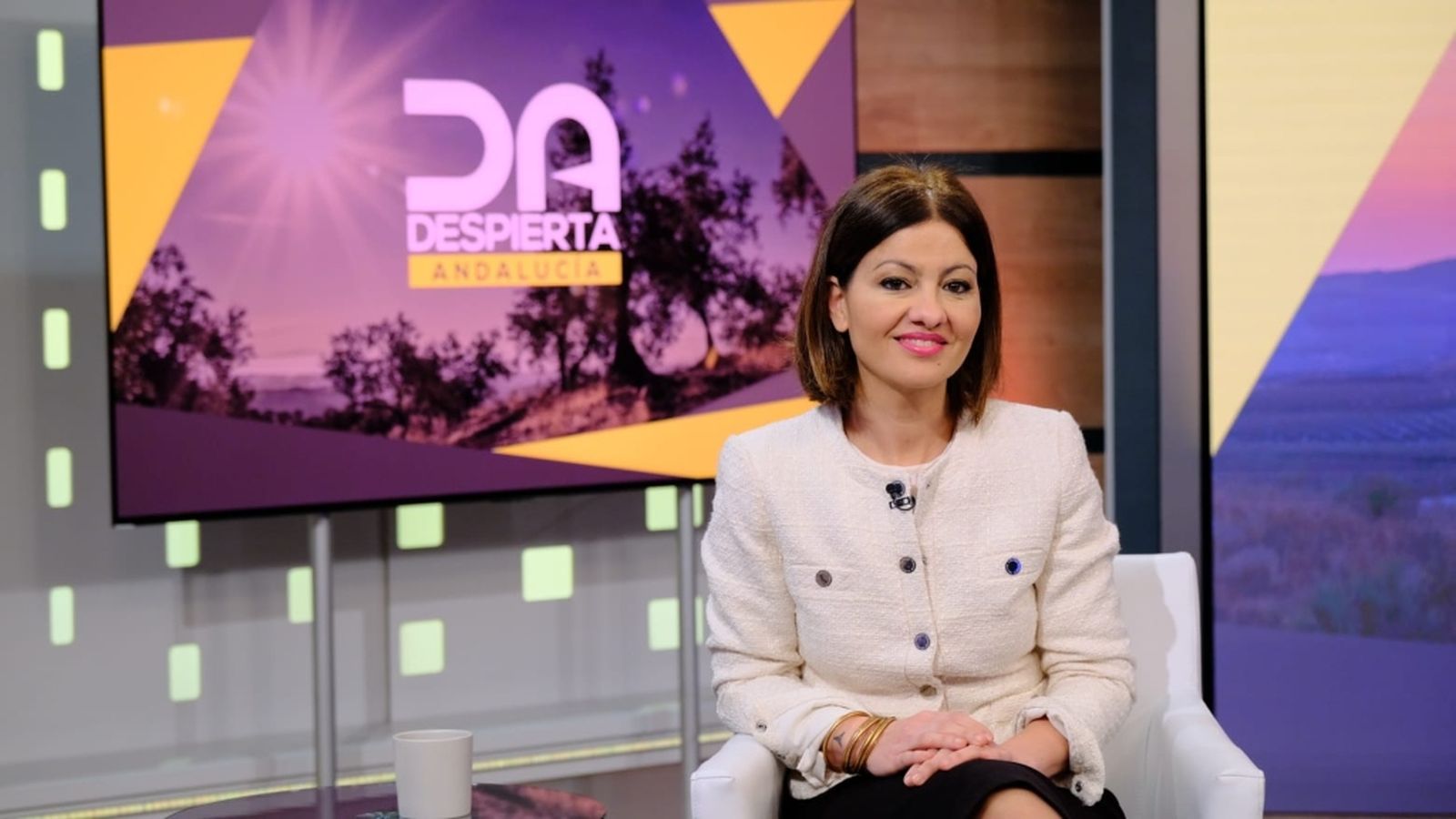 Ministra Sira Rego, Despierta, 5 abril