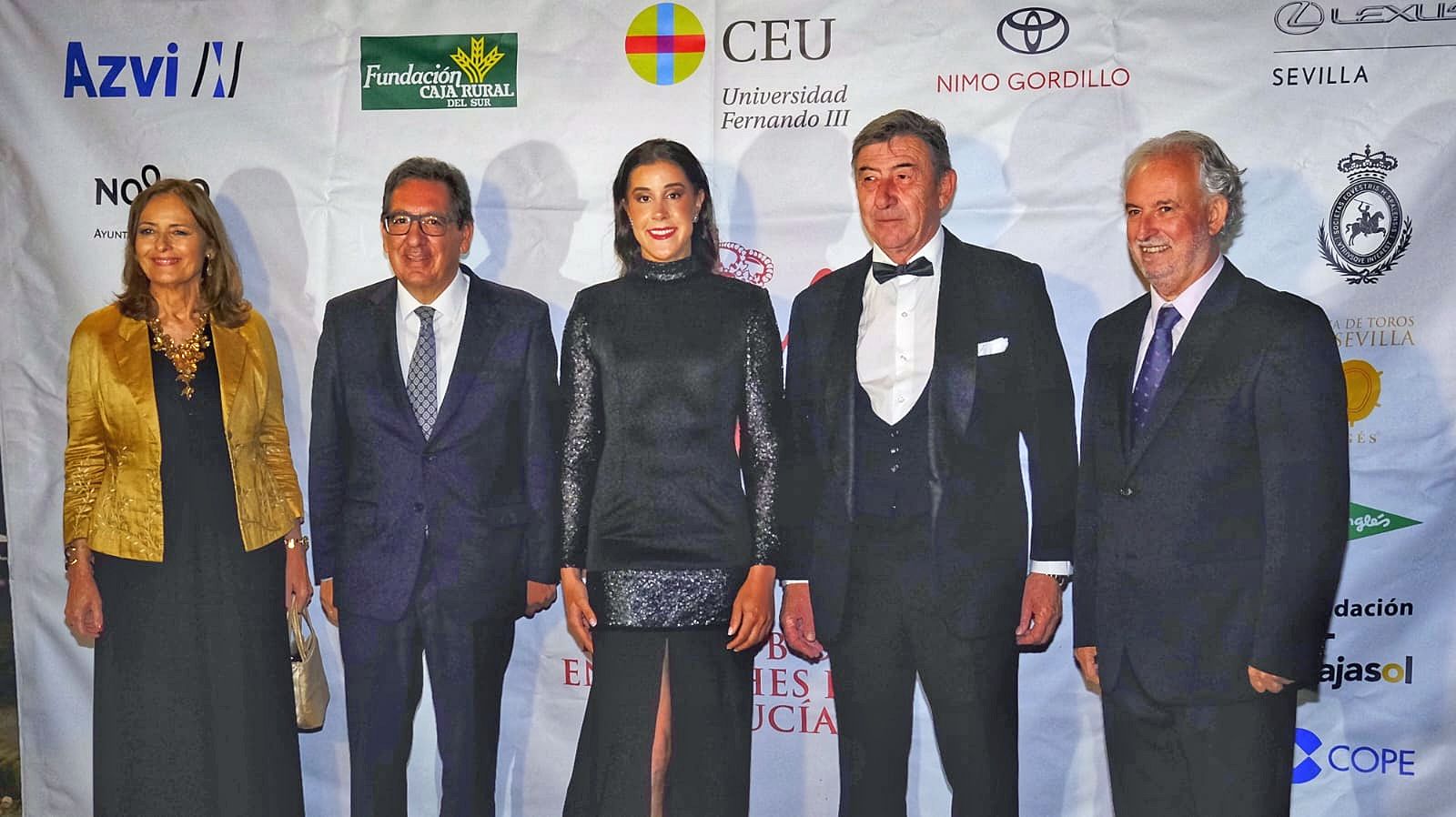 ENGANCHES RAFA PORRAS GRUPO PHOTOCALL