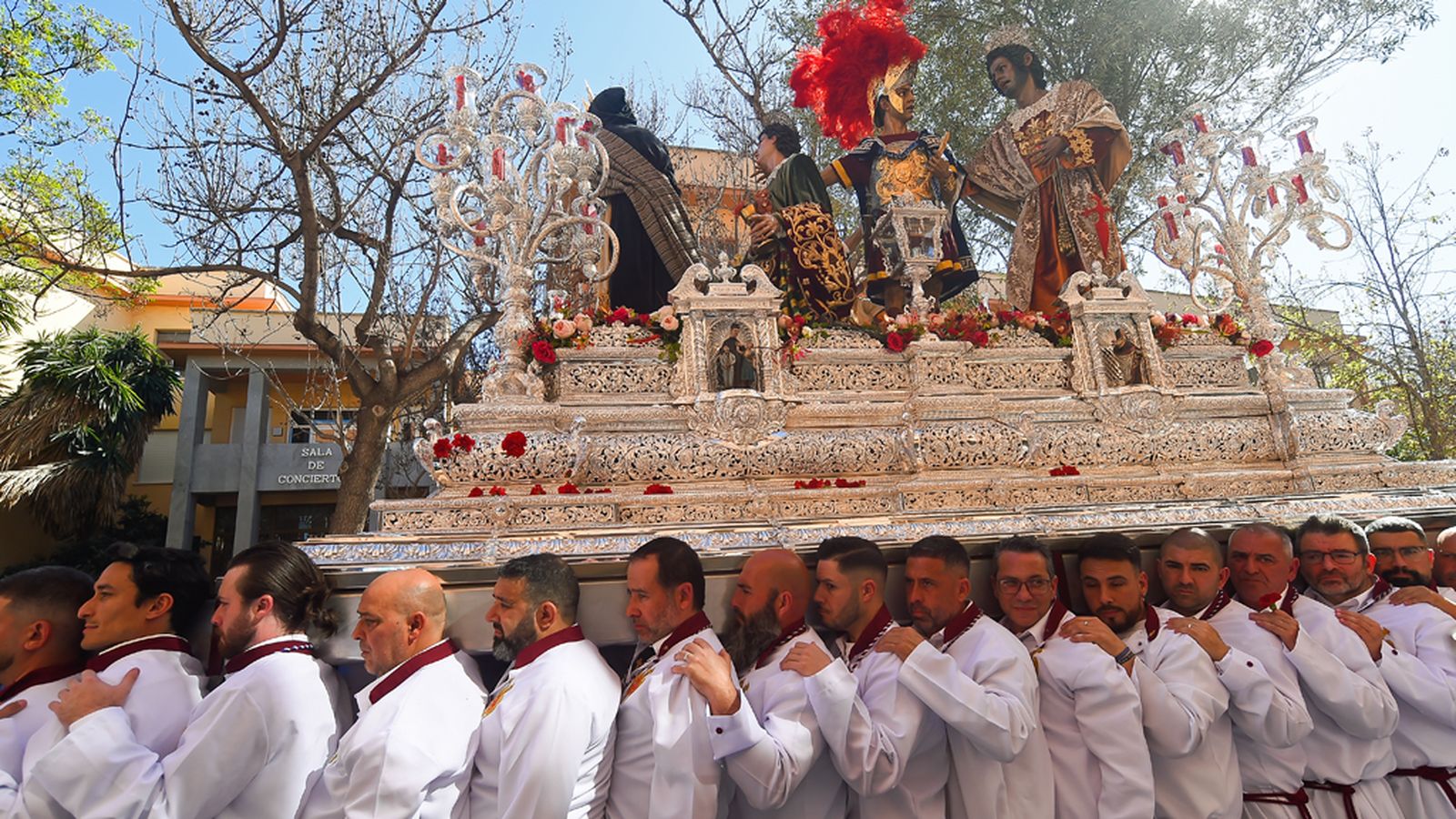 La Semana Santa generó en Málaga más de 320 millones de euros y creó 3.000 puestos de trabajo en 2025