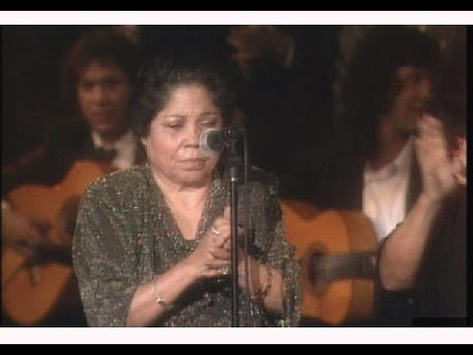 Bernarda de Utrera: cante por bulerías  | Flamenco en Canal Sur
