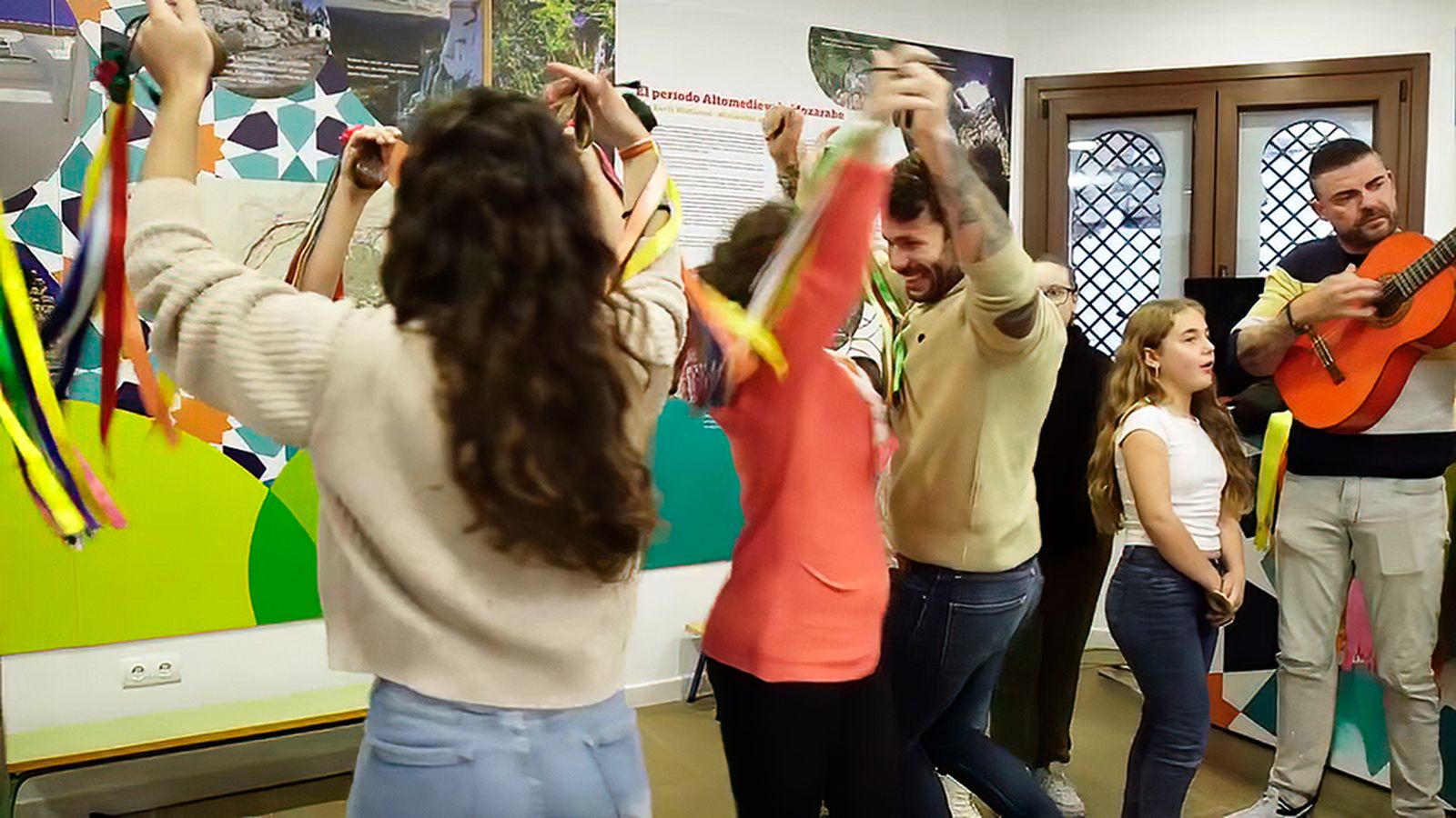 A bailar verdiales antes de cocinar dos recetas con sabores de Comares