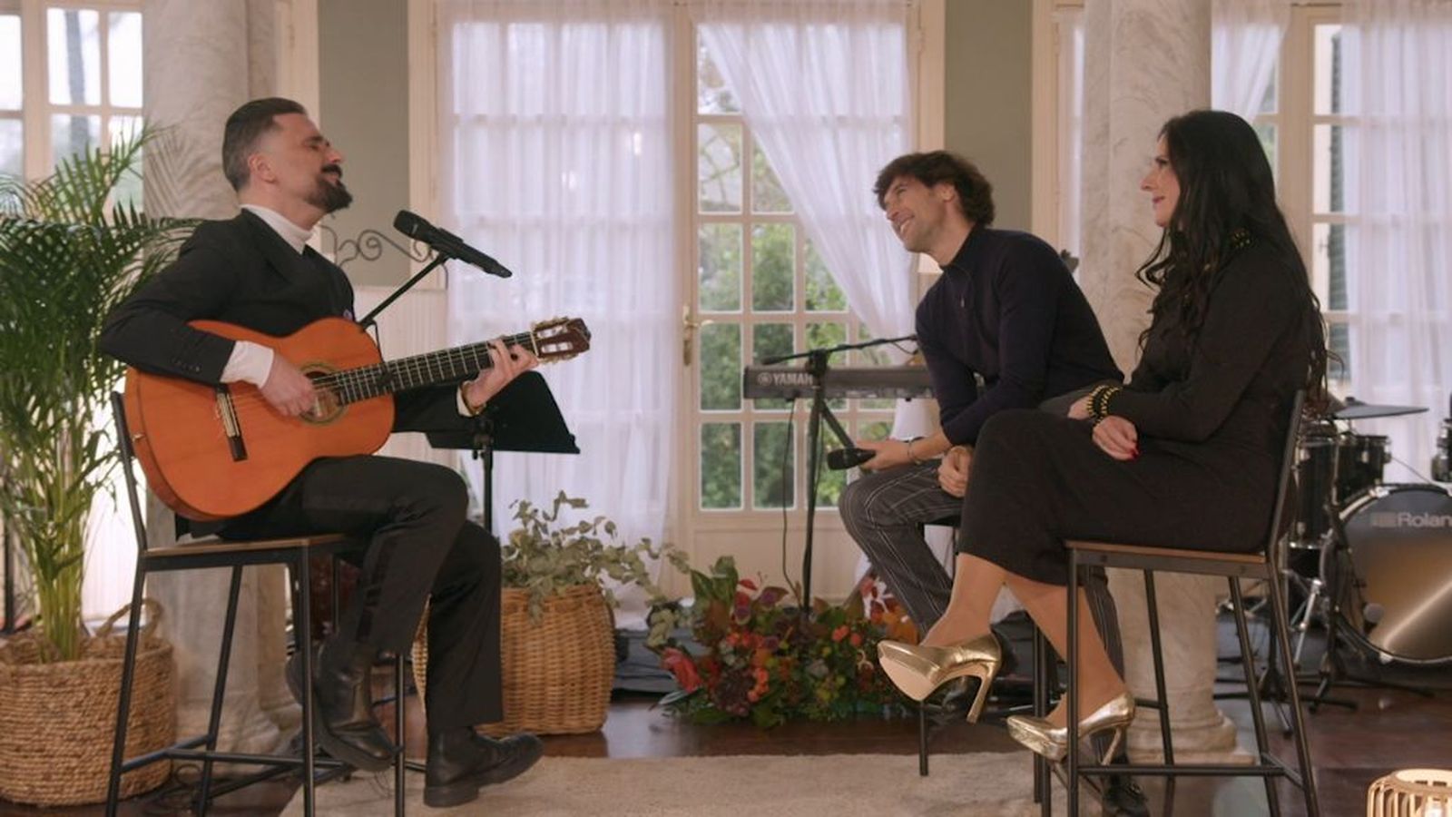 Manuel Lombo y Riki Rivera interpretan 'Gracias a ti' en el programa Diana y Lombo