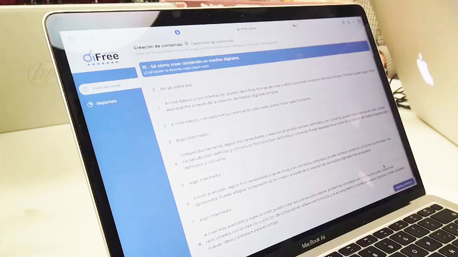 Difree, una herramienta para la inclusión en el mercado laboral como Digital Freelance