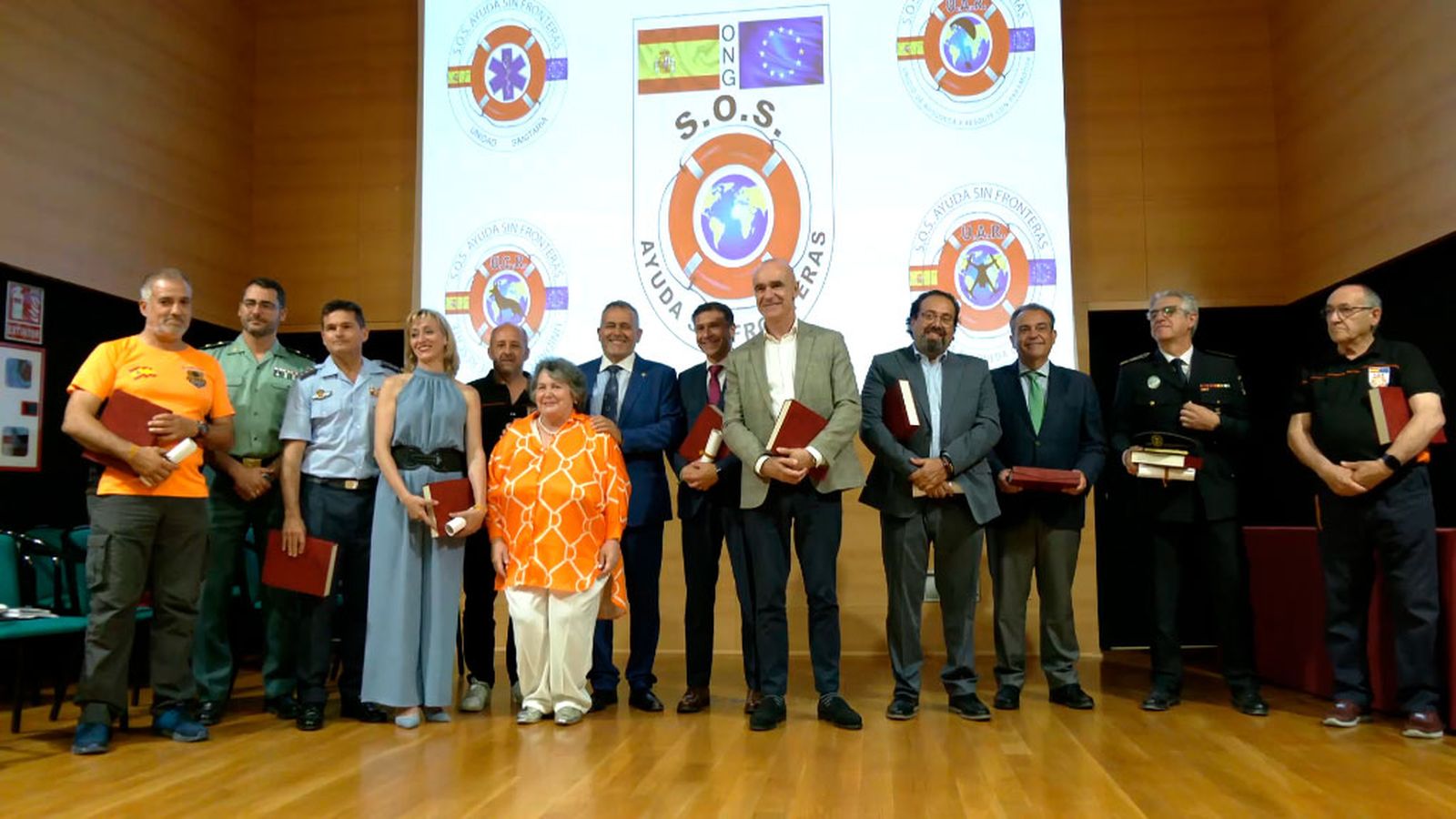 PREMIOS  SOLIDARIOS DE SOS AYUDA SIN FRONTERAS