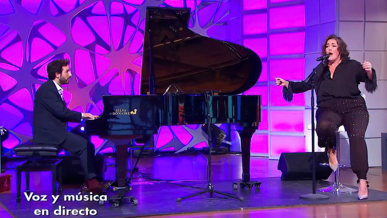 Chico Pérez nos presenta su nuevo espectáculo, 'Un piano por Navidad'