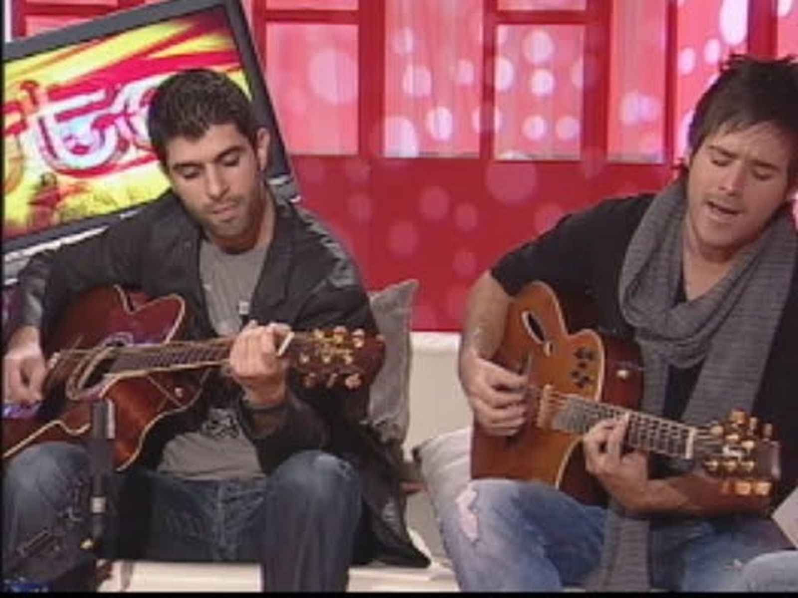 Pablo López canta con su grupo "Niño raro": "No me encuentro" y "No puedes escaparte"