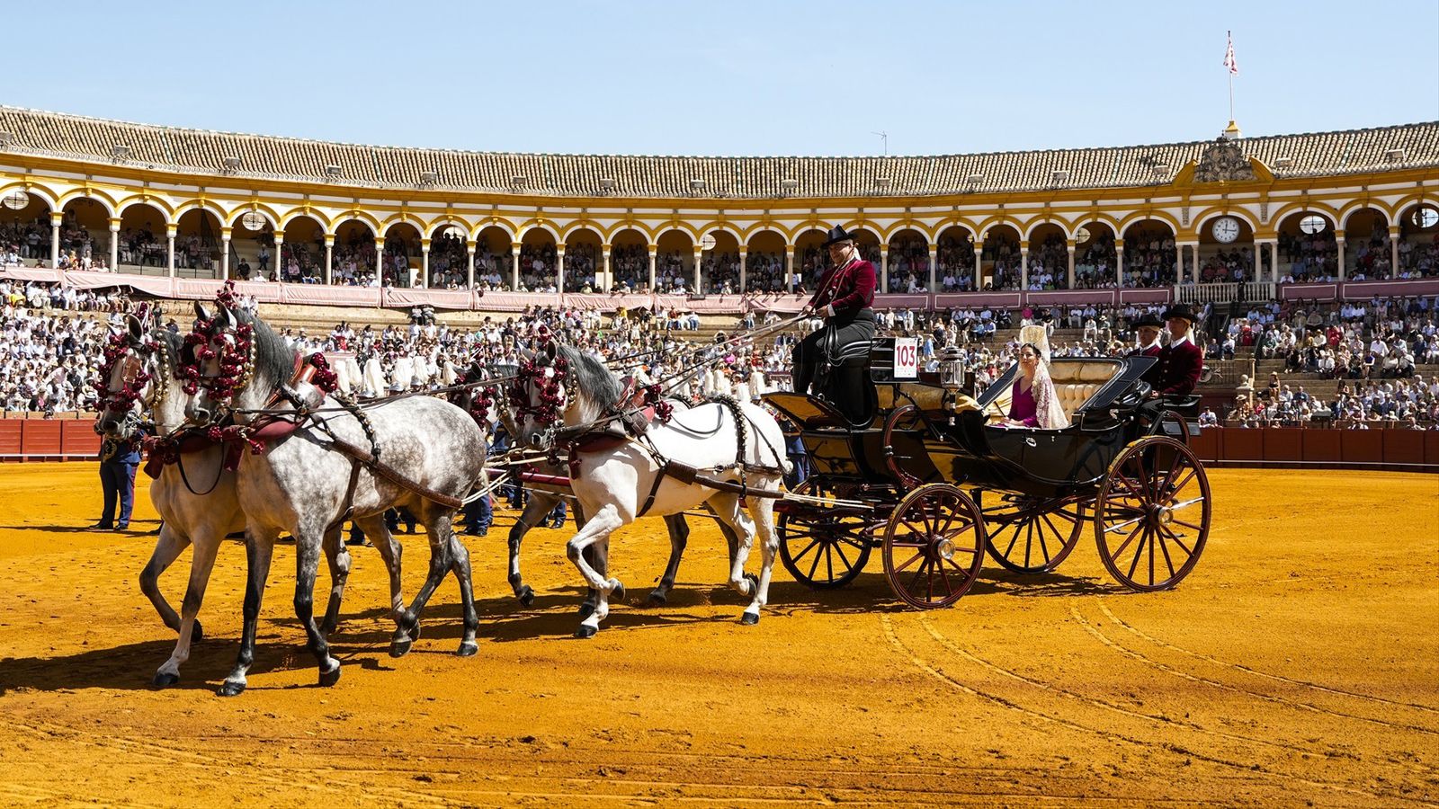 Exhibición de enganches en La Maestranza de Sevilla