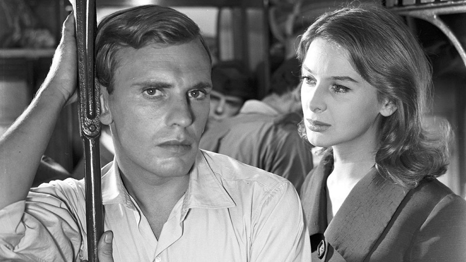 Cine, Verano violento, 25 octubre