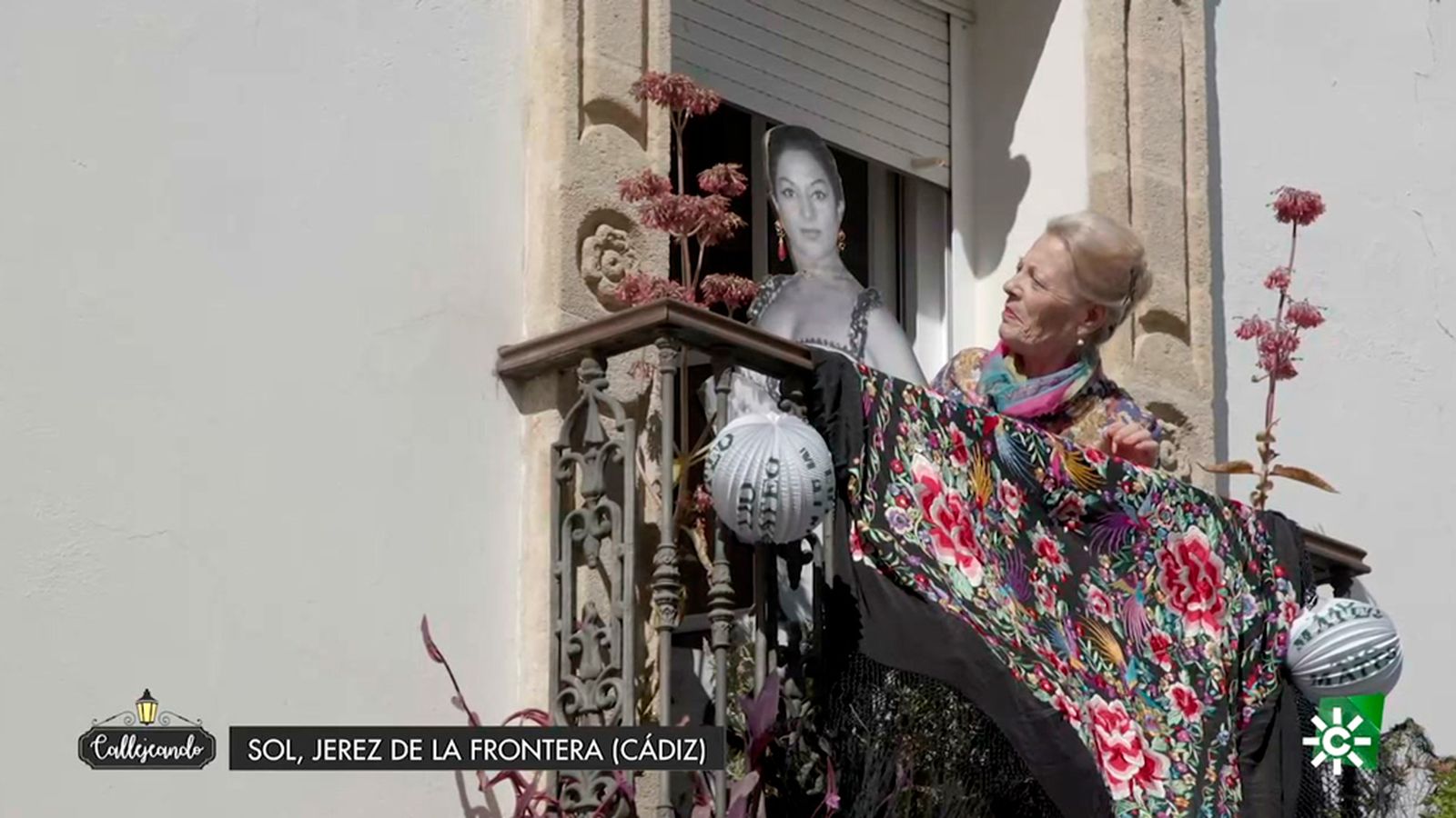 Tras los pasos de Lola Flores por el populoso barrio de San Miguel y la calle donde nació