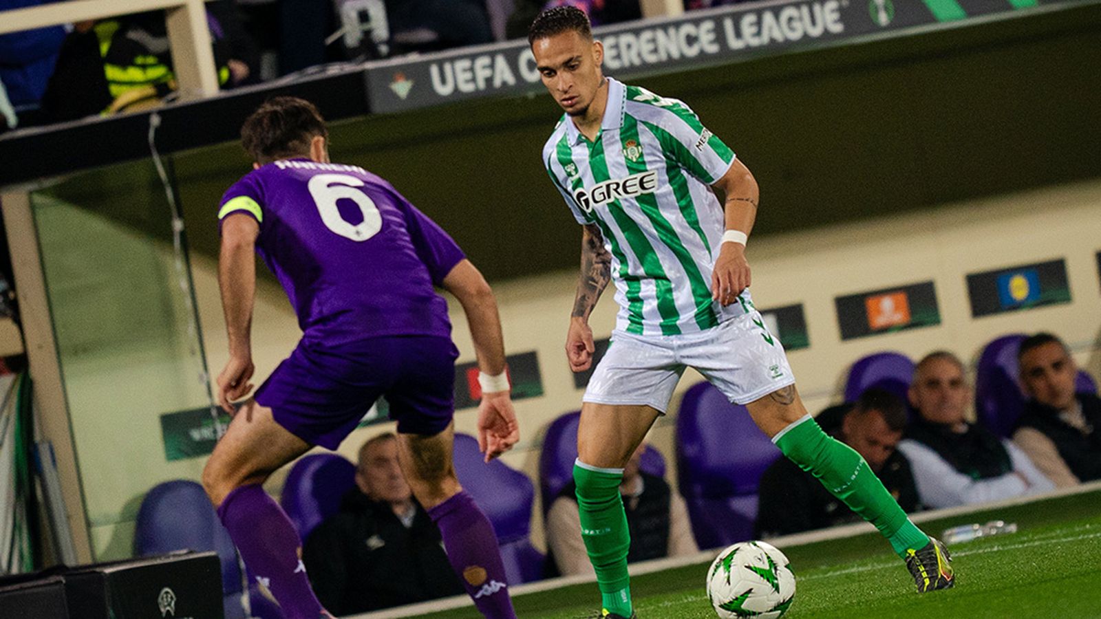 Antony en el Fiorentina Betis