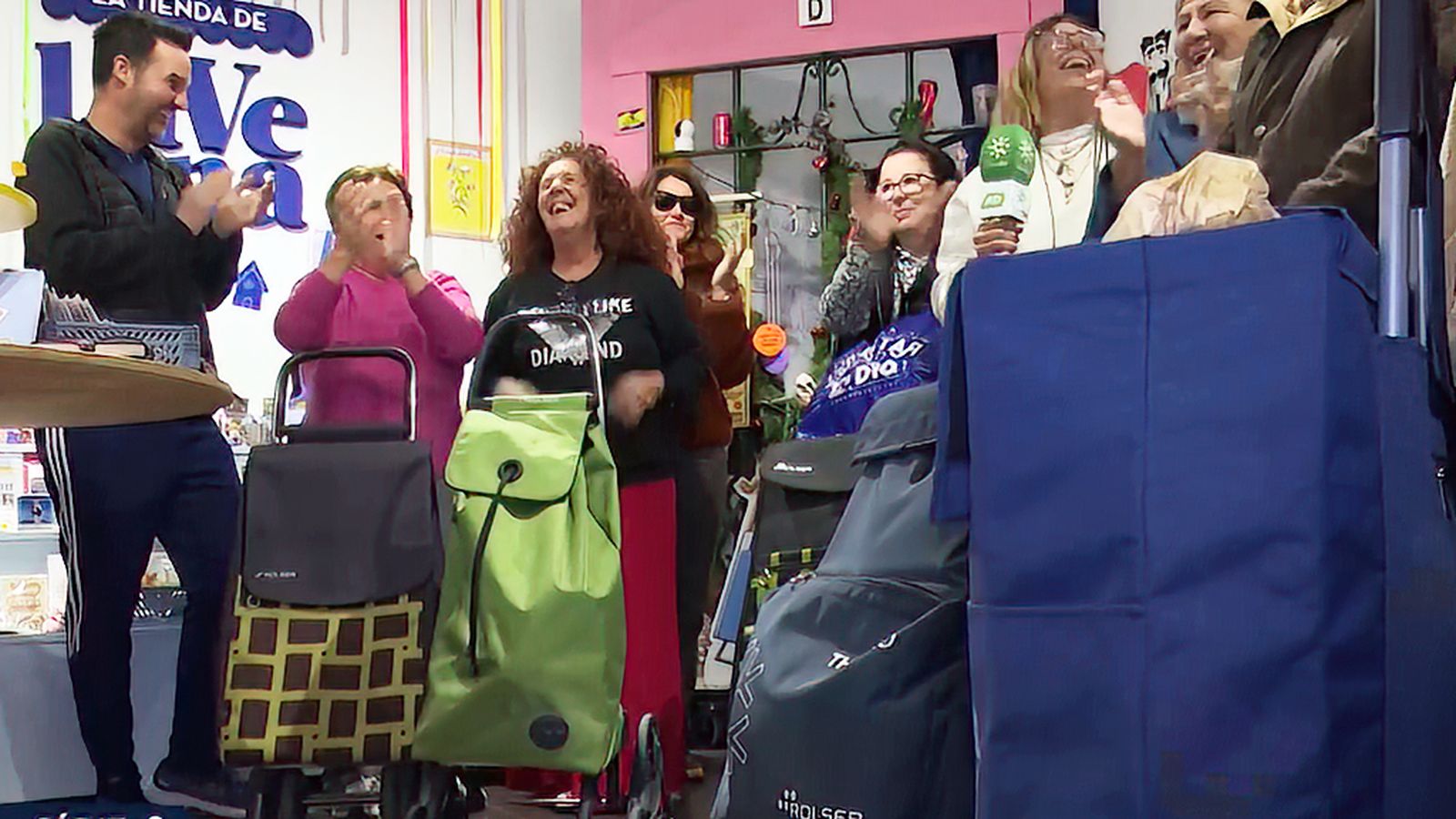 El 'Carro Friday', una iniciativa que compite con el 'Black Friday'