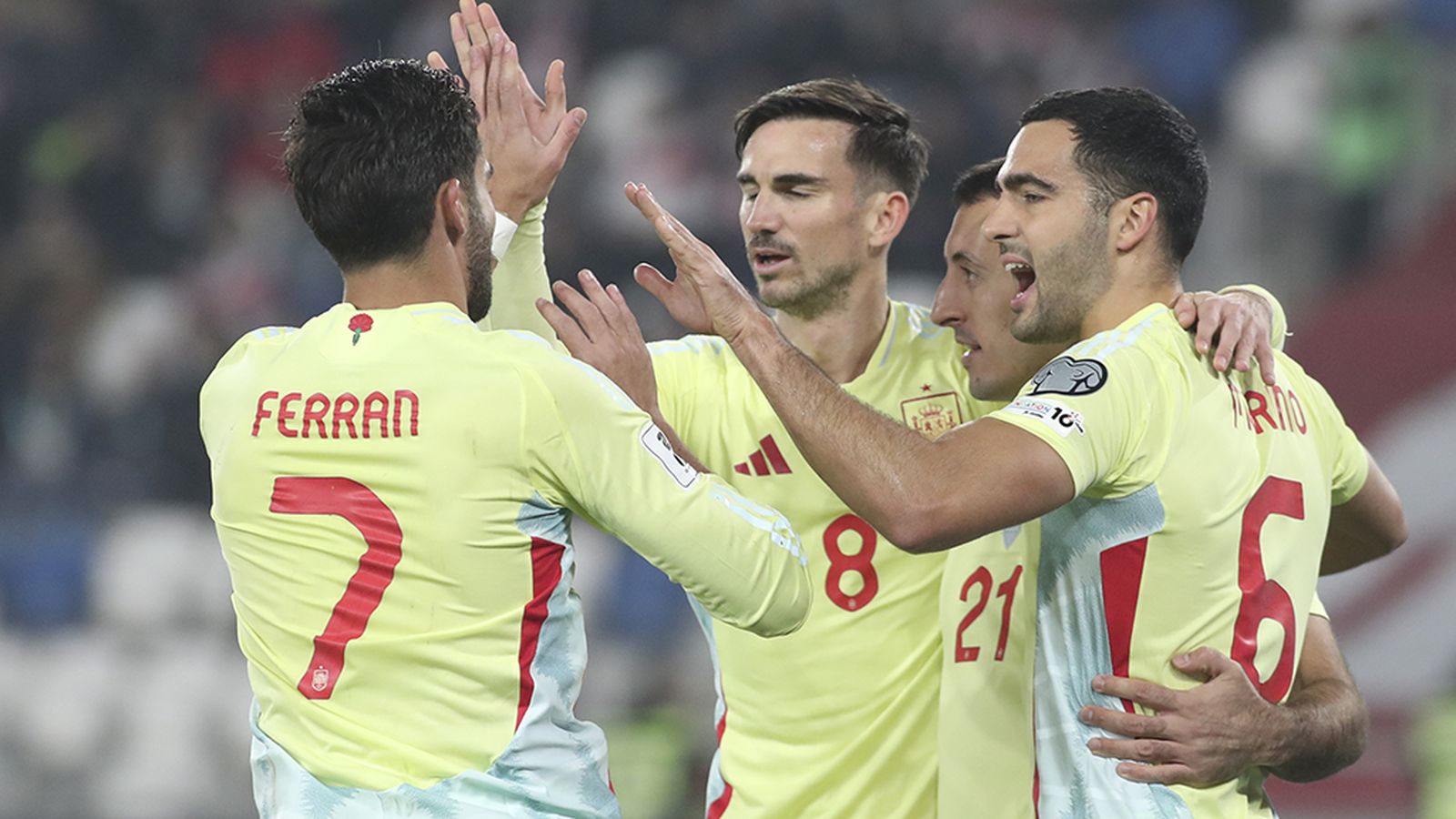 España vence a Georgia