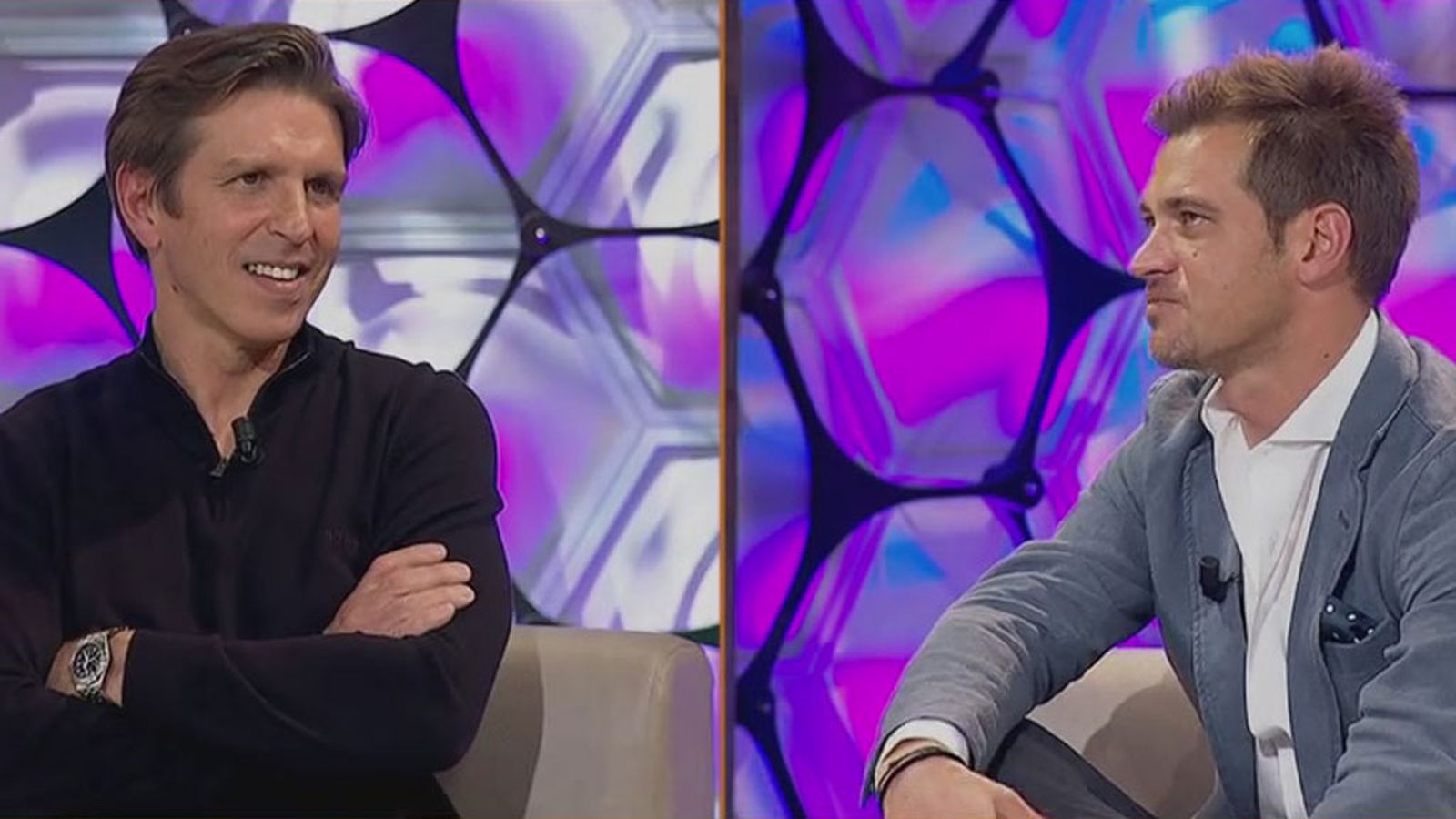 Julio Benítez sorprende a su hermano Manuel Díaz en el plató de Toñi Moreno