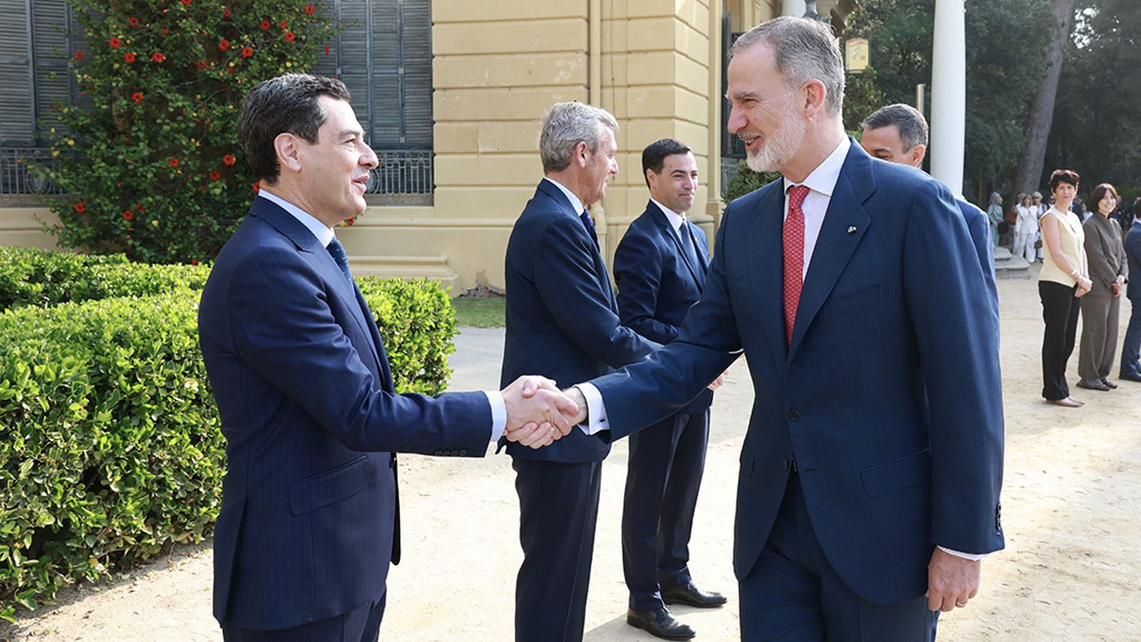 Moreno con el rey Felipe en la Conferencia de Presidentes