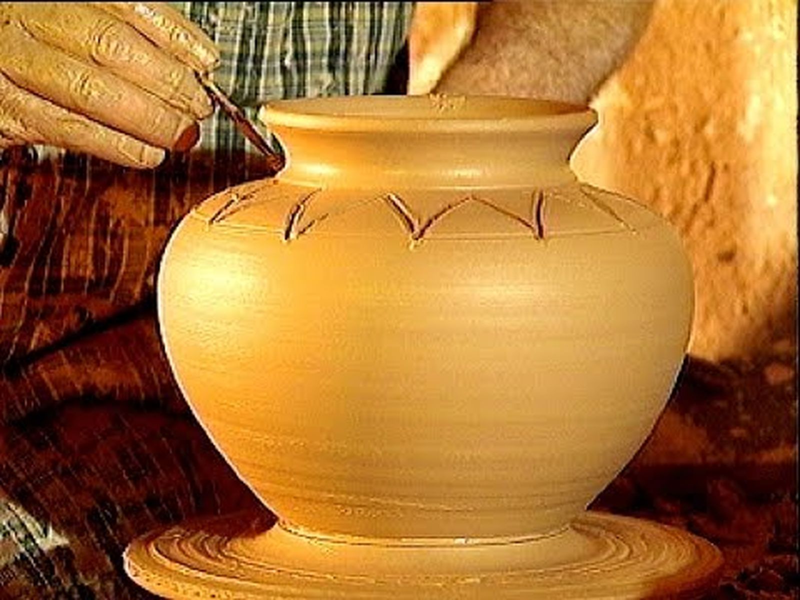 Alfarería artesana en Triana (2000)