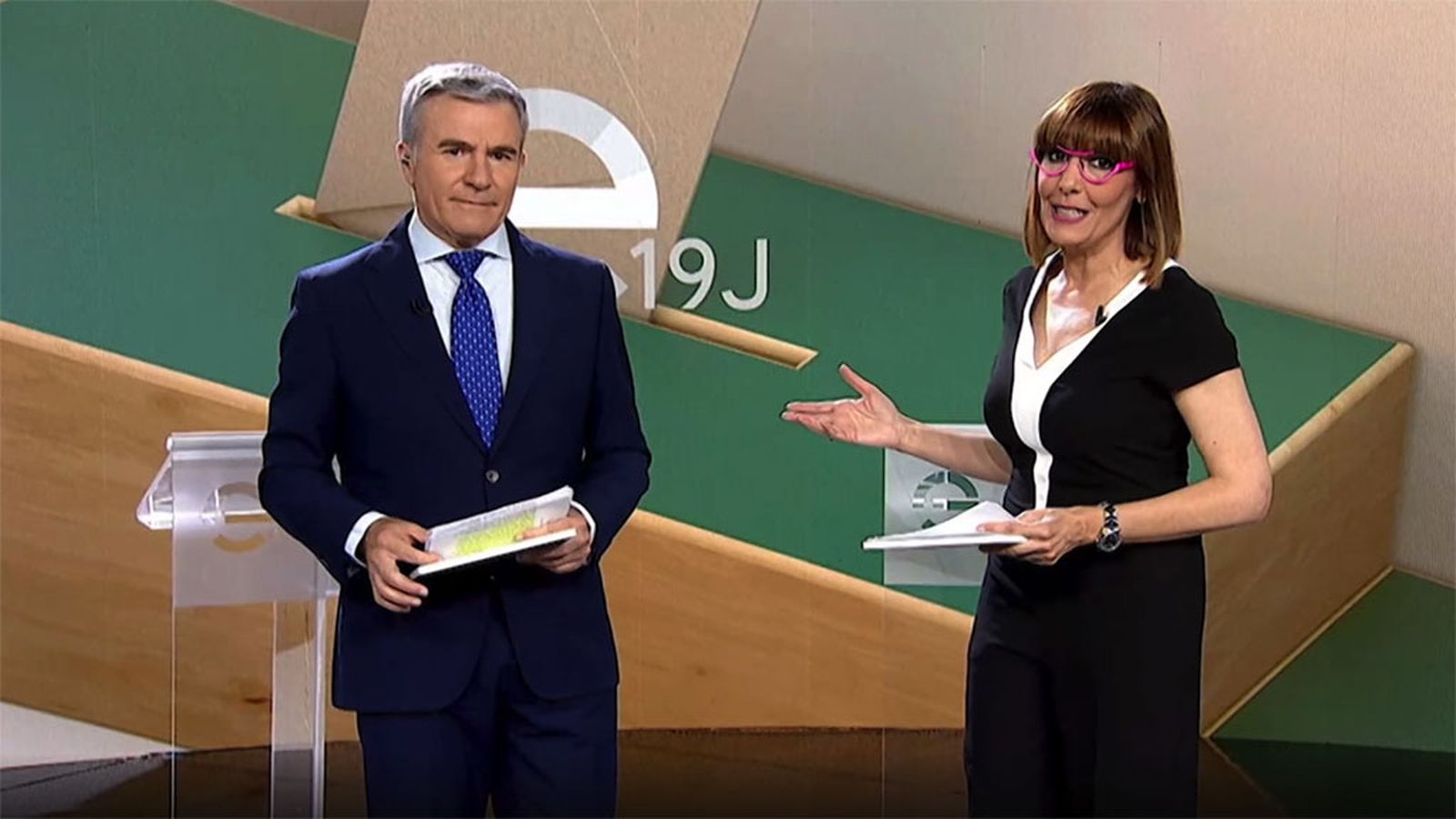 COMUNICACIÓN ESPECIAL FERNANDO Y BLANCA