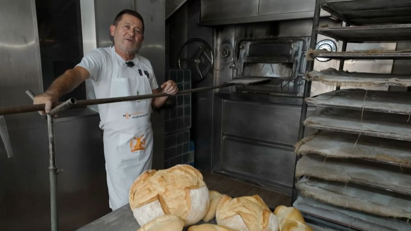 Descubrimos en Benamocarra el secreto de un buen pan