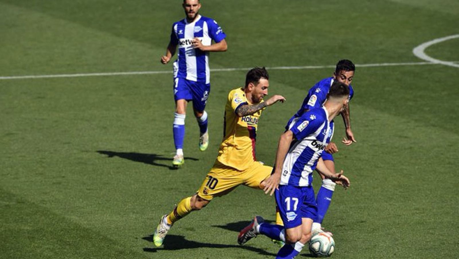 barcelona alaves