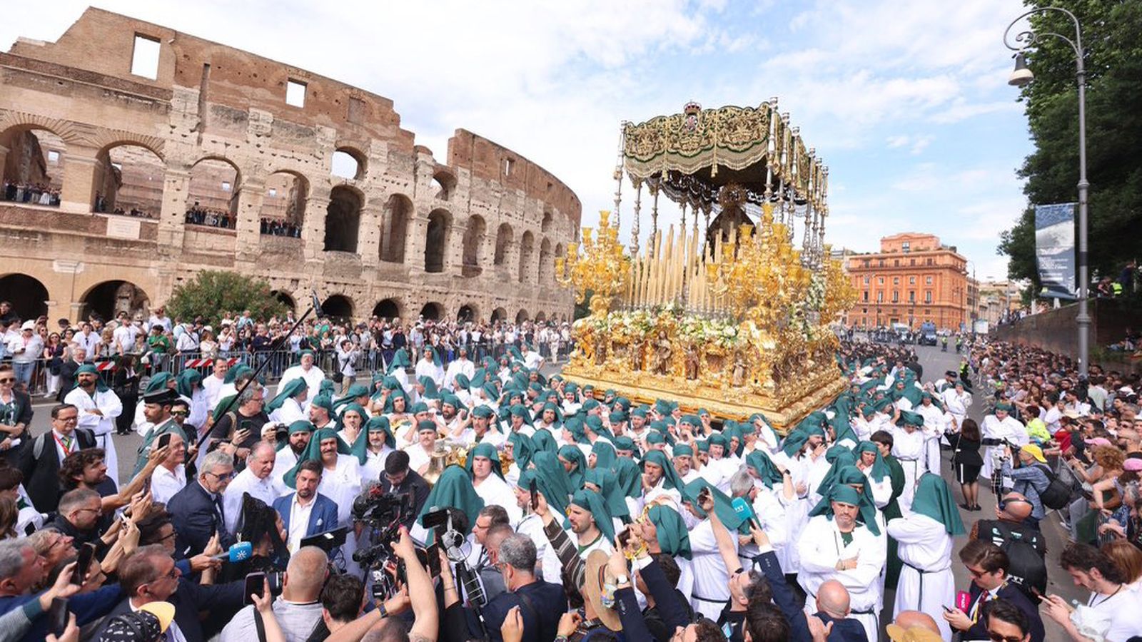 La Esperanza de Málaga ante el Coliseo