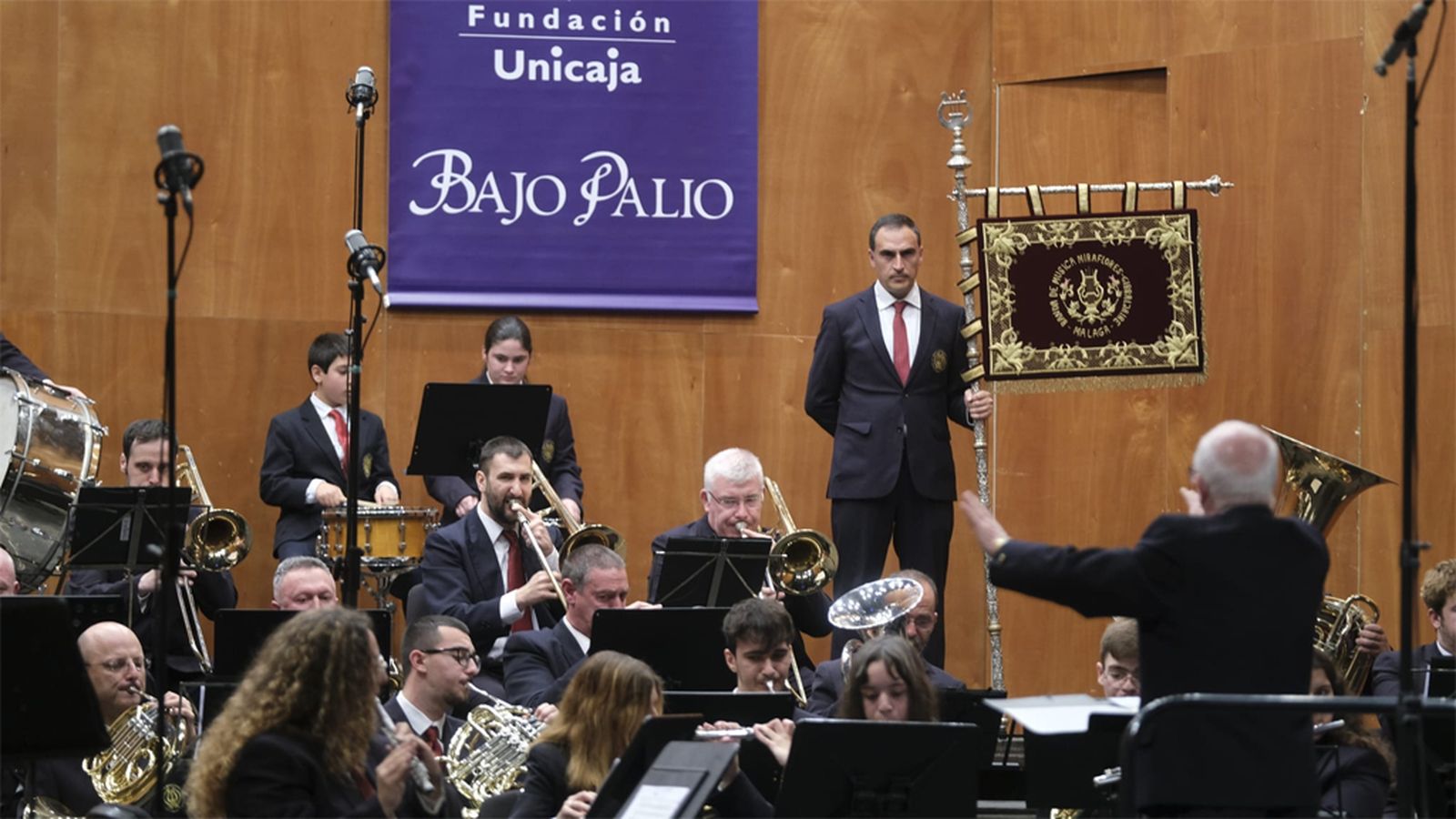 Comunicación Bajo Palio Final Foto