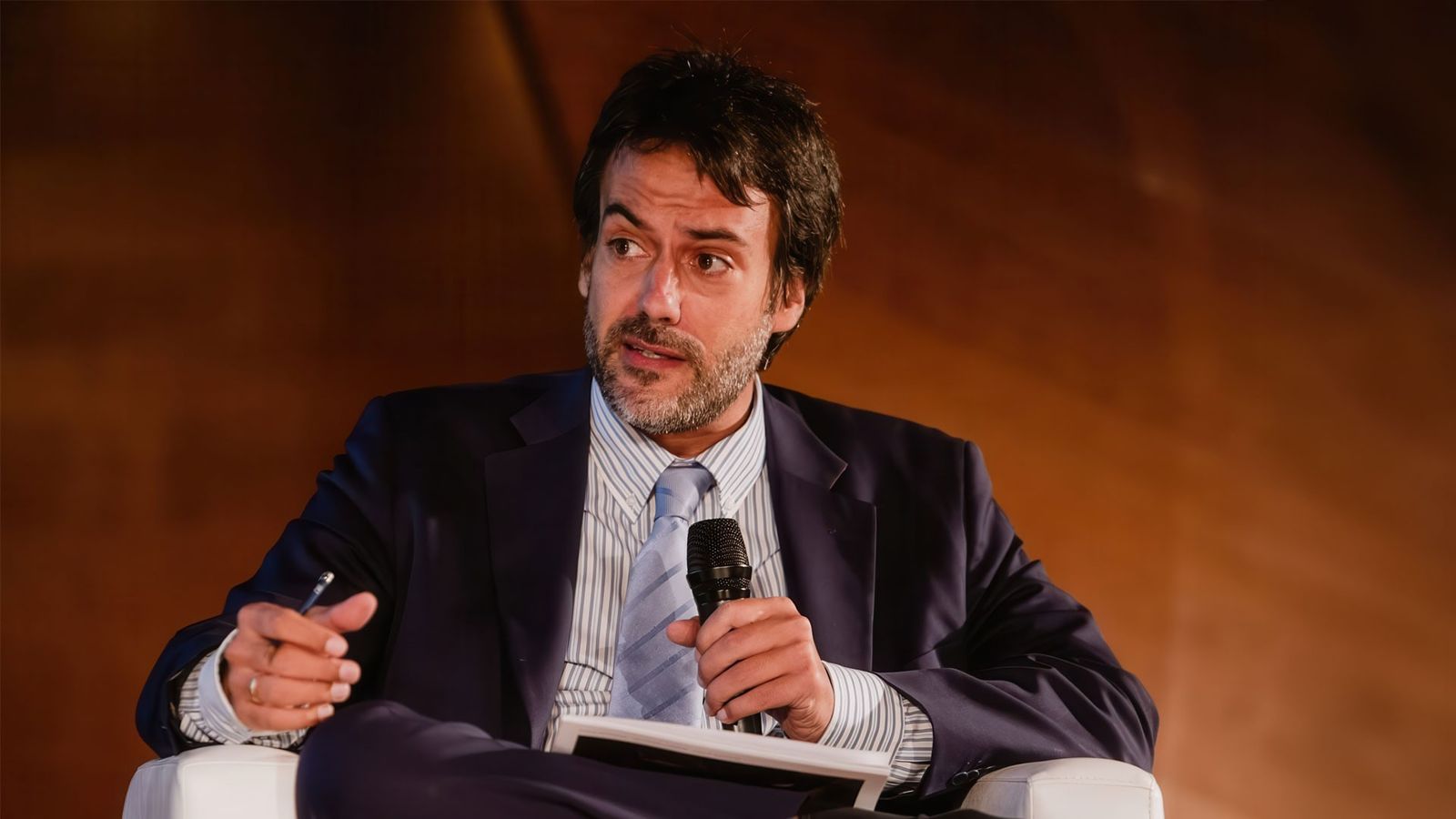 La IA, sus peligros y mentiras