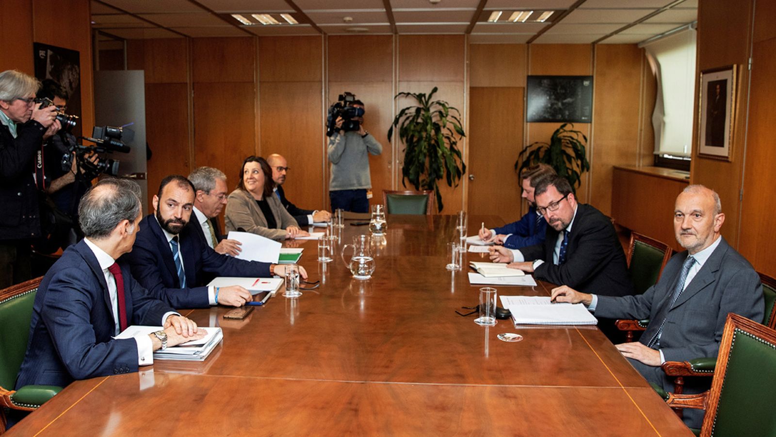 foto reunión airbus