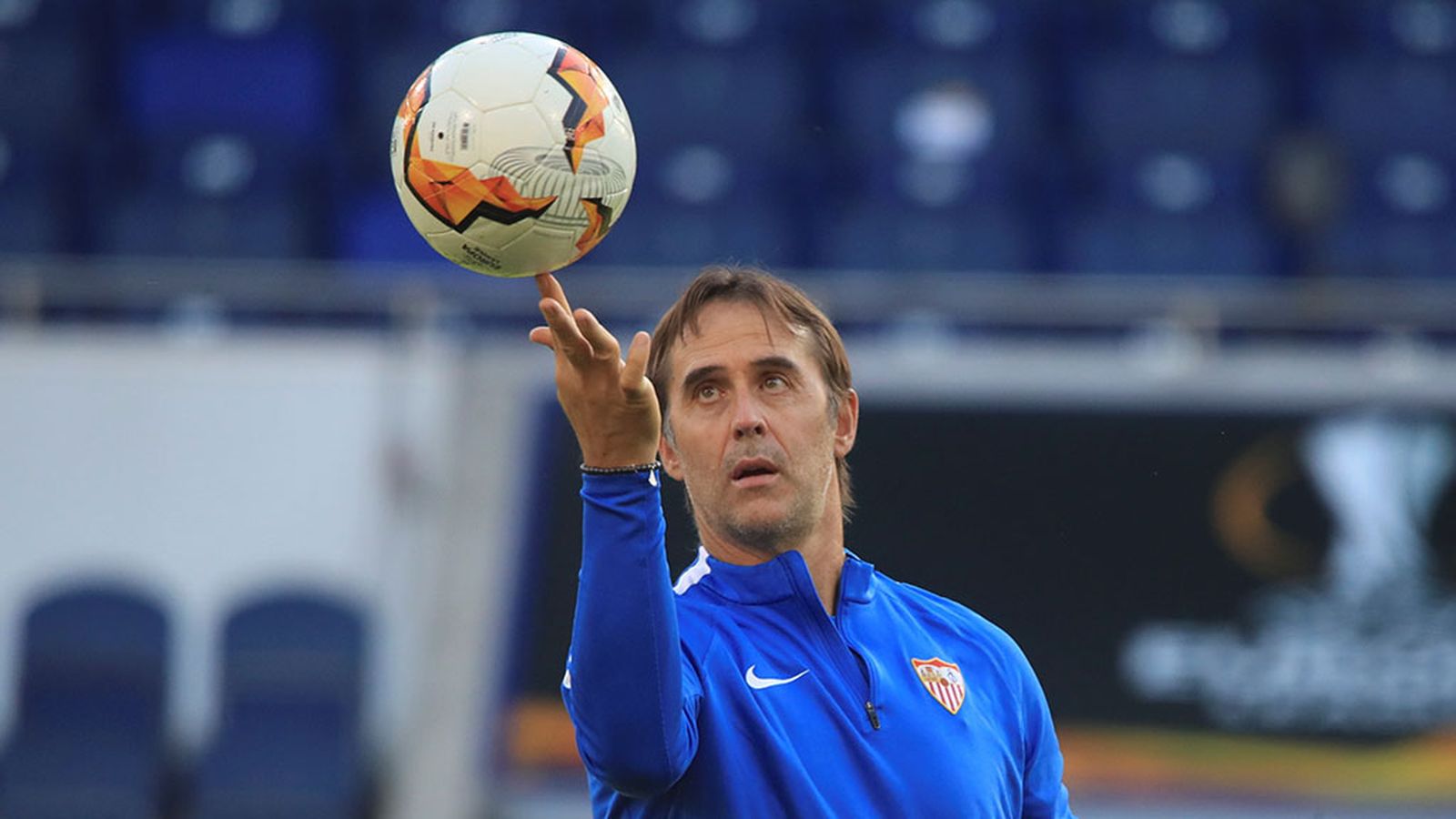 Lopetegui en un entrenamiento en la Europa Leage