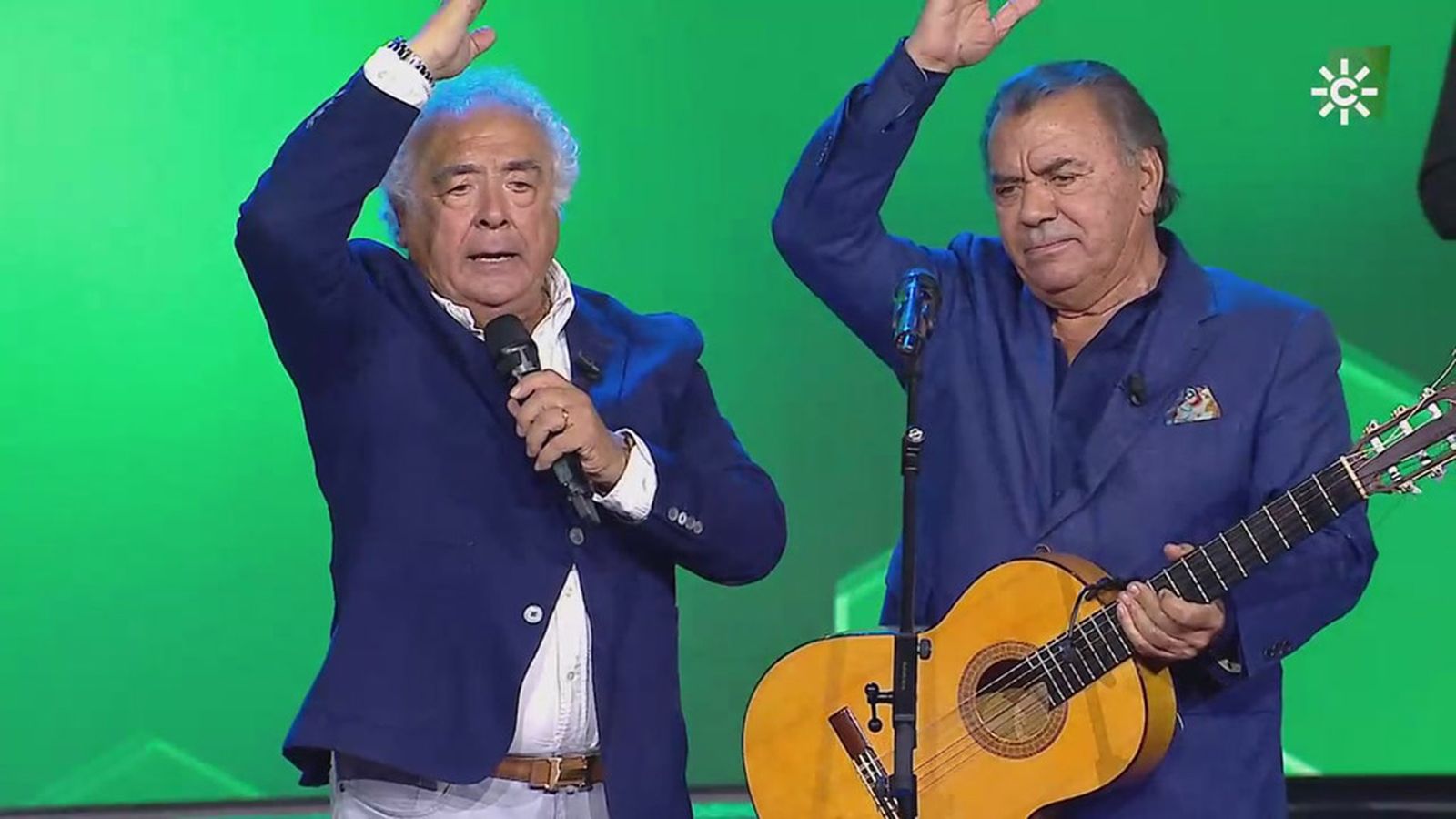 Los del Río dedican en directo unas sevillanas al Rocío