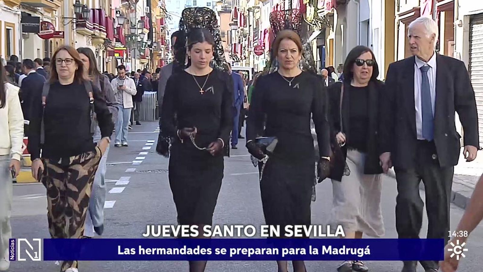 Tradición y devoción en la visita a los templos este Jueves Santo