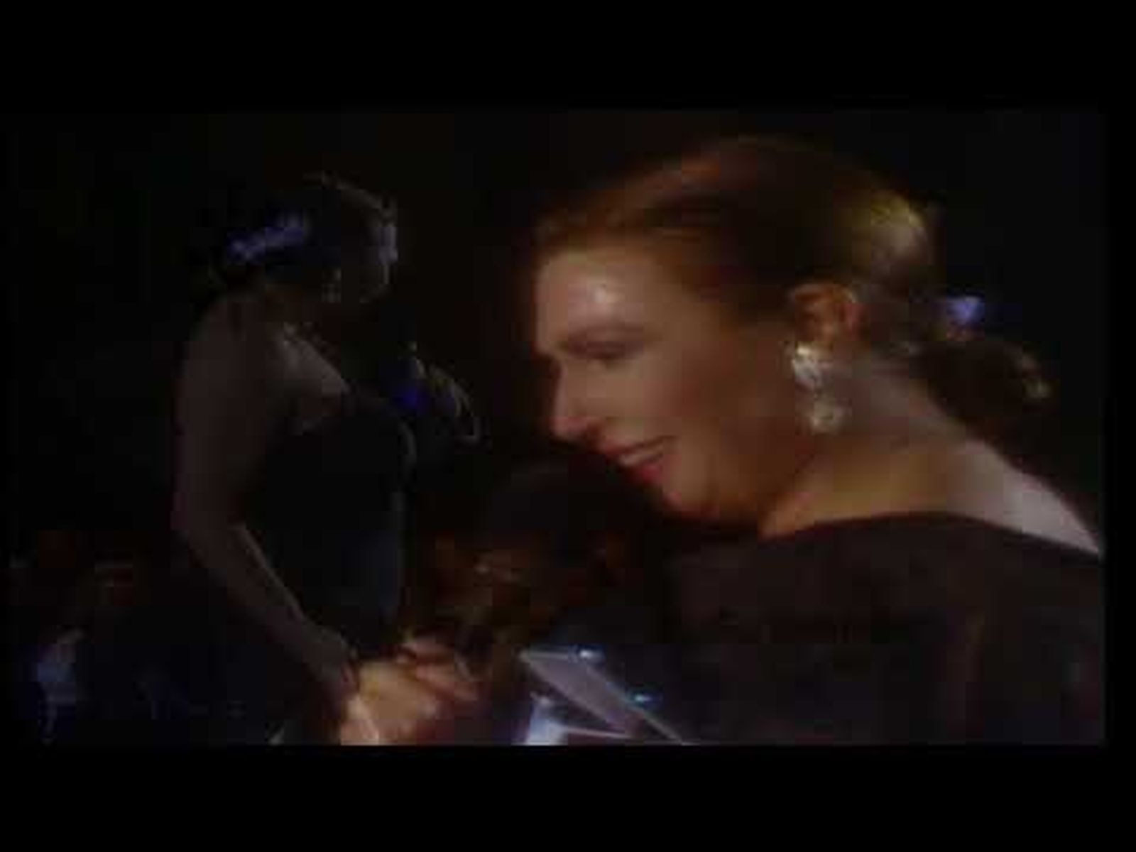 Rocío Jurado canta Compañero en el Homenaje a Rafael de León (1988)