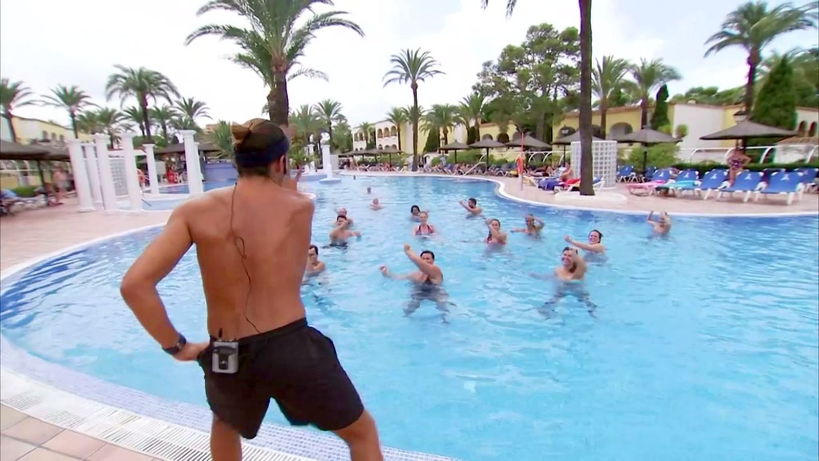 En el aquagym todo son ventajas, muy saludable, asequible y divertido