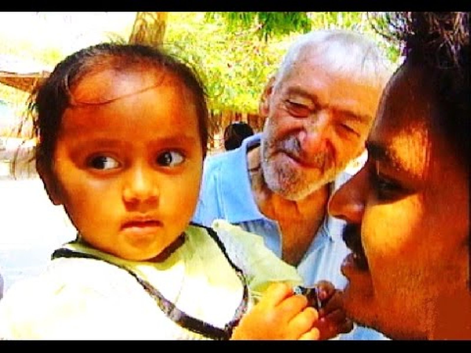 Vicente Ferrer en la India entrevistado por "Los Reporteros"