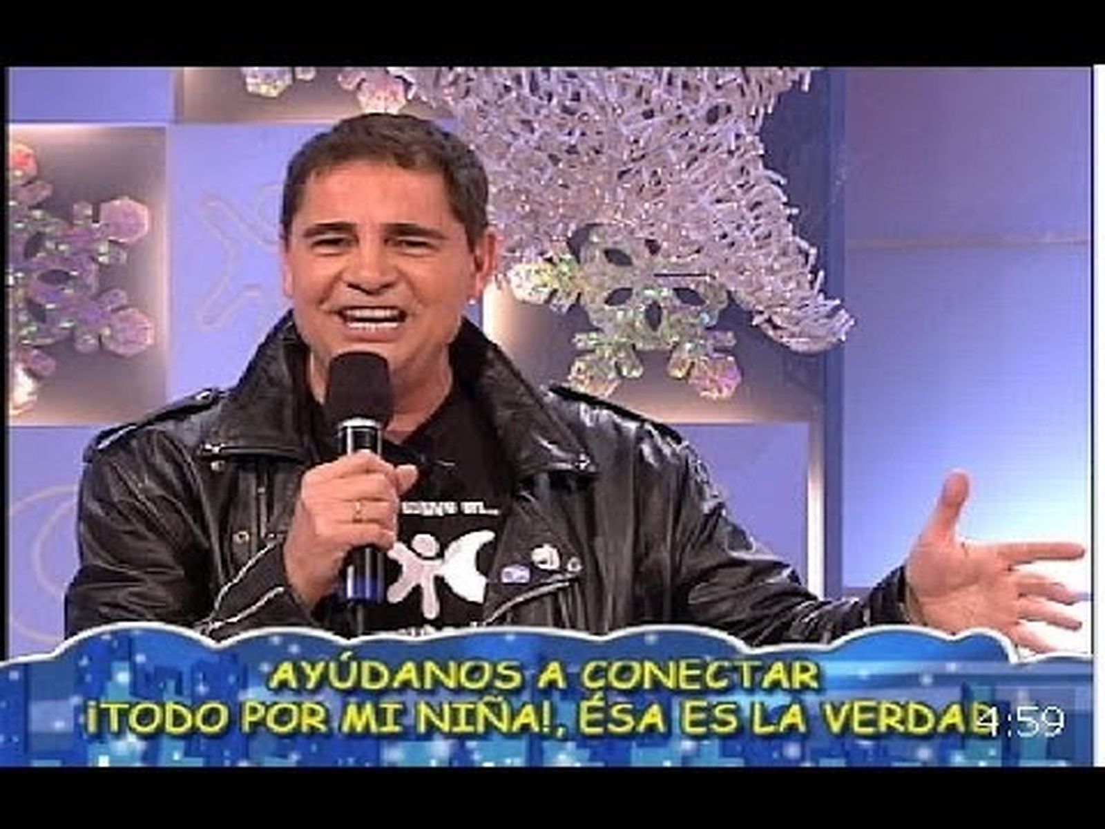 Rafael Cremades rockero con "Bienvenidos" en "Menuda Noche"