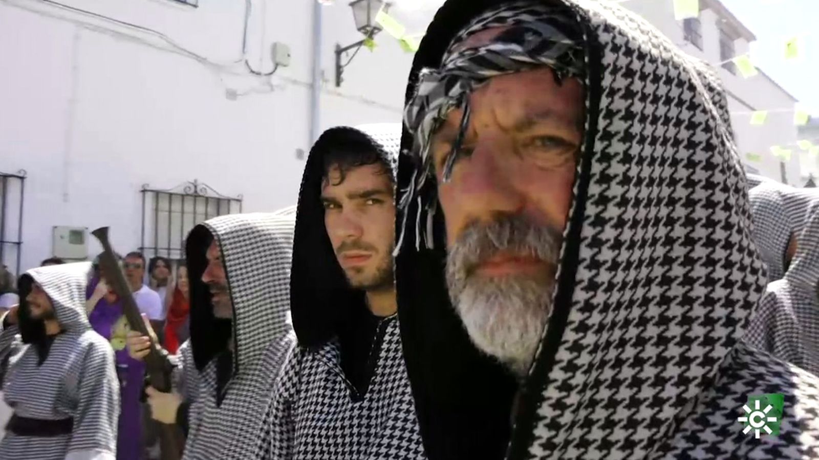Lucha de moros y cristianos por la custodia de San Antonio de Padua en Benamahoma