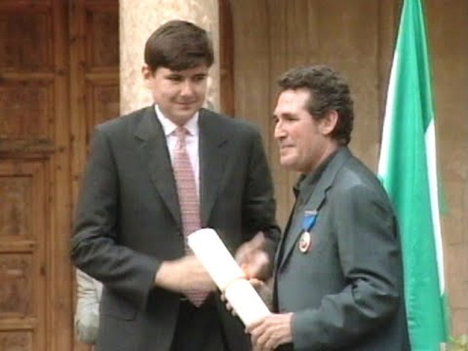 Miguel Ríos, medalla del trabajo, entrevistado en Andalucía Directo (1999)