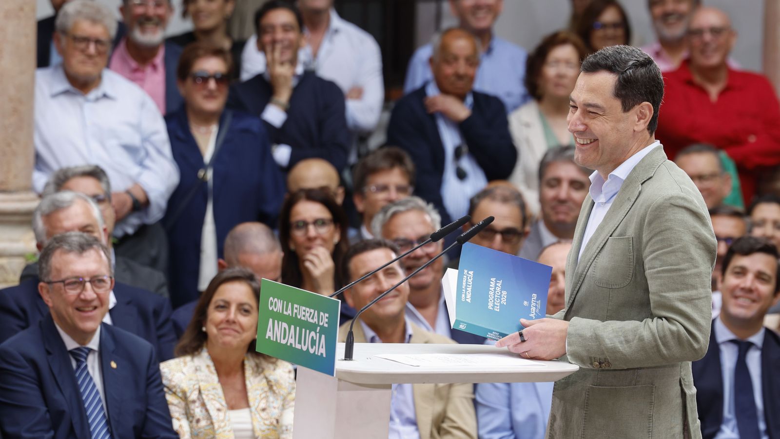 Moreno presenta su programa electoral en Antequera