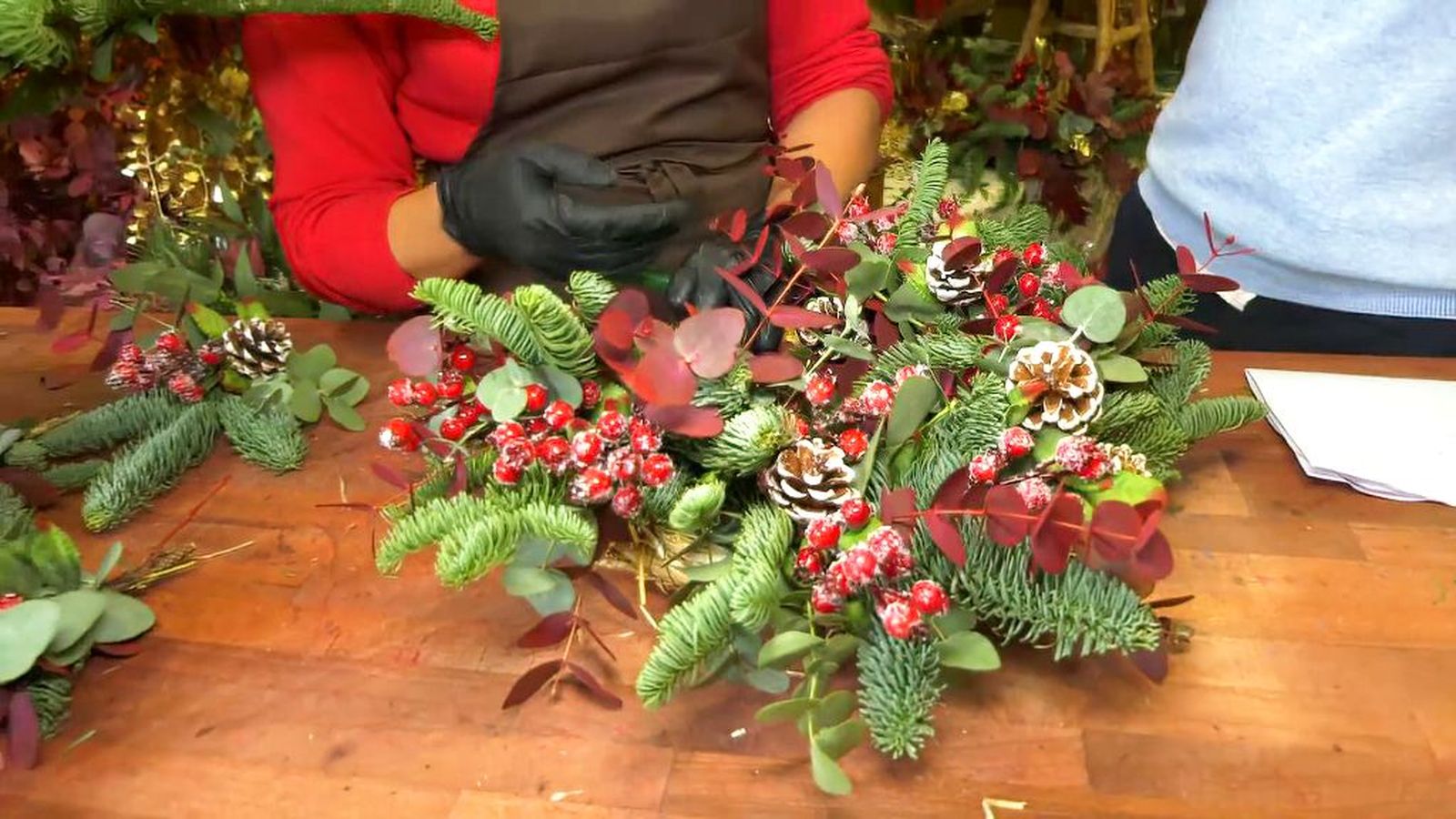 Fátima Beltrán, la florista sevillana que llena de vida la Navidad