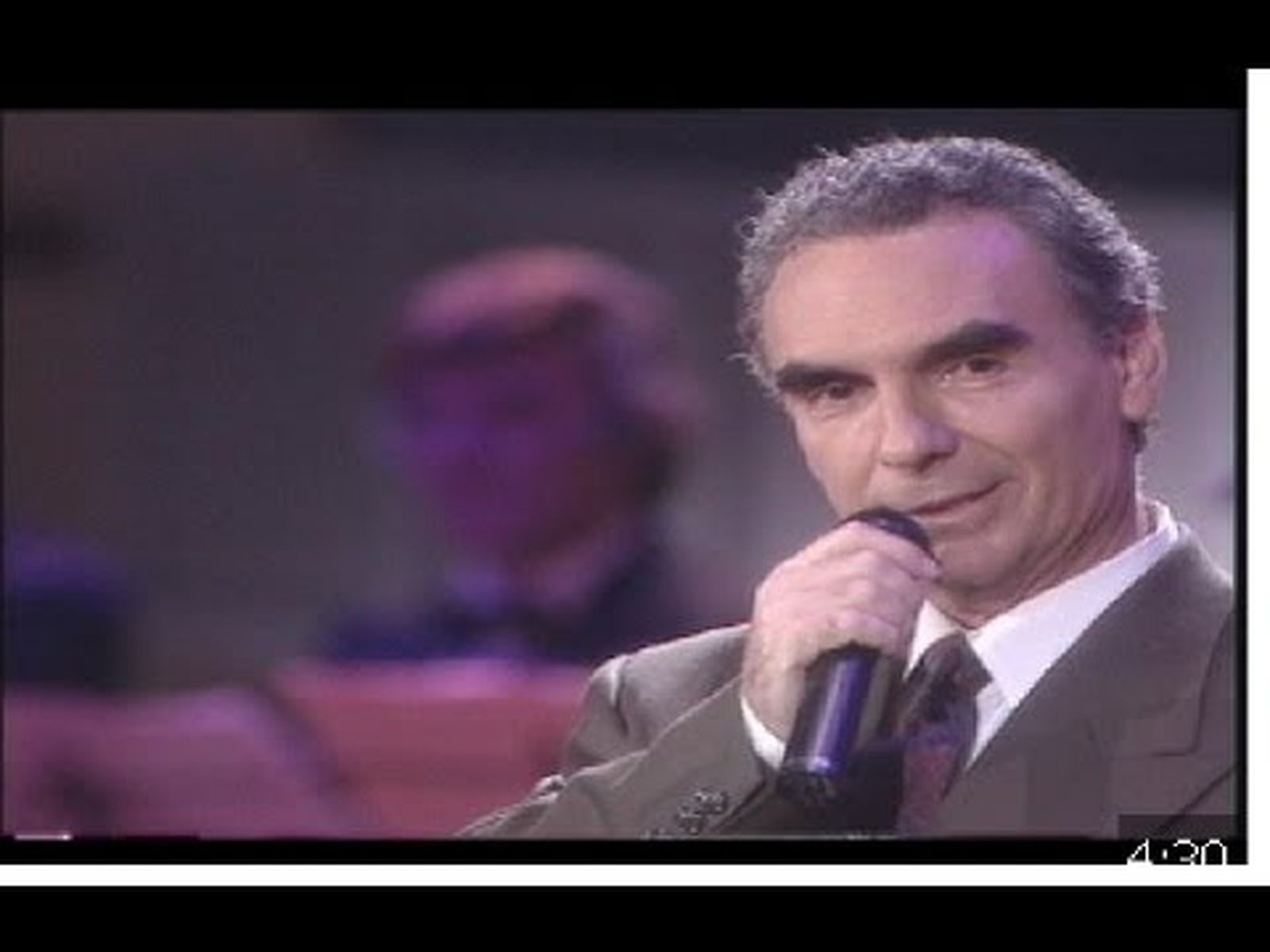 Rafael del Estad canta sevillanas "Donde nace el Arte"