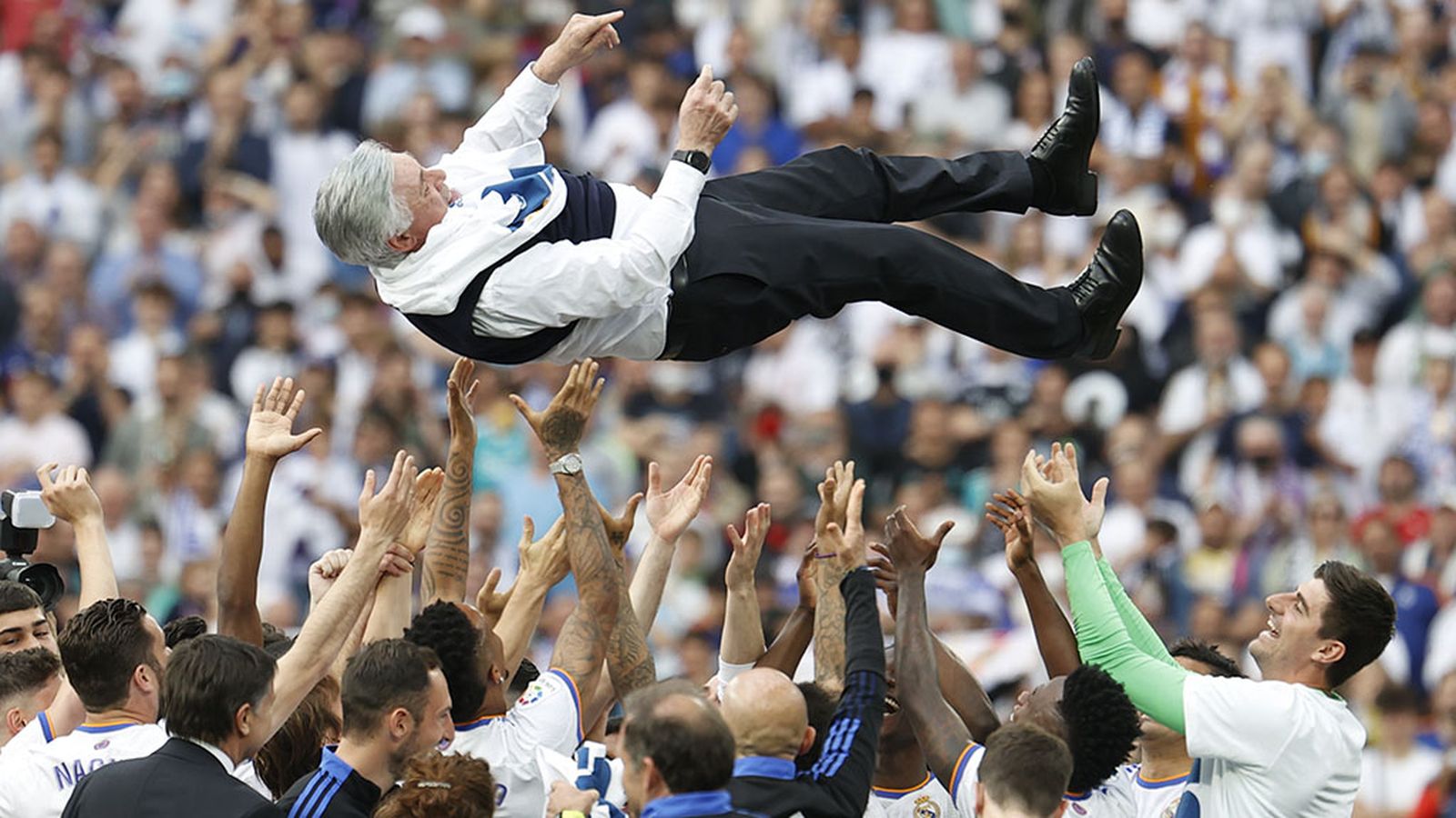 Manteo a Carlo Ancelotti
